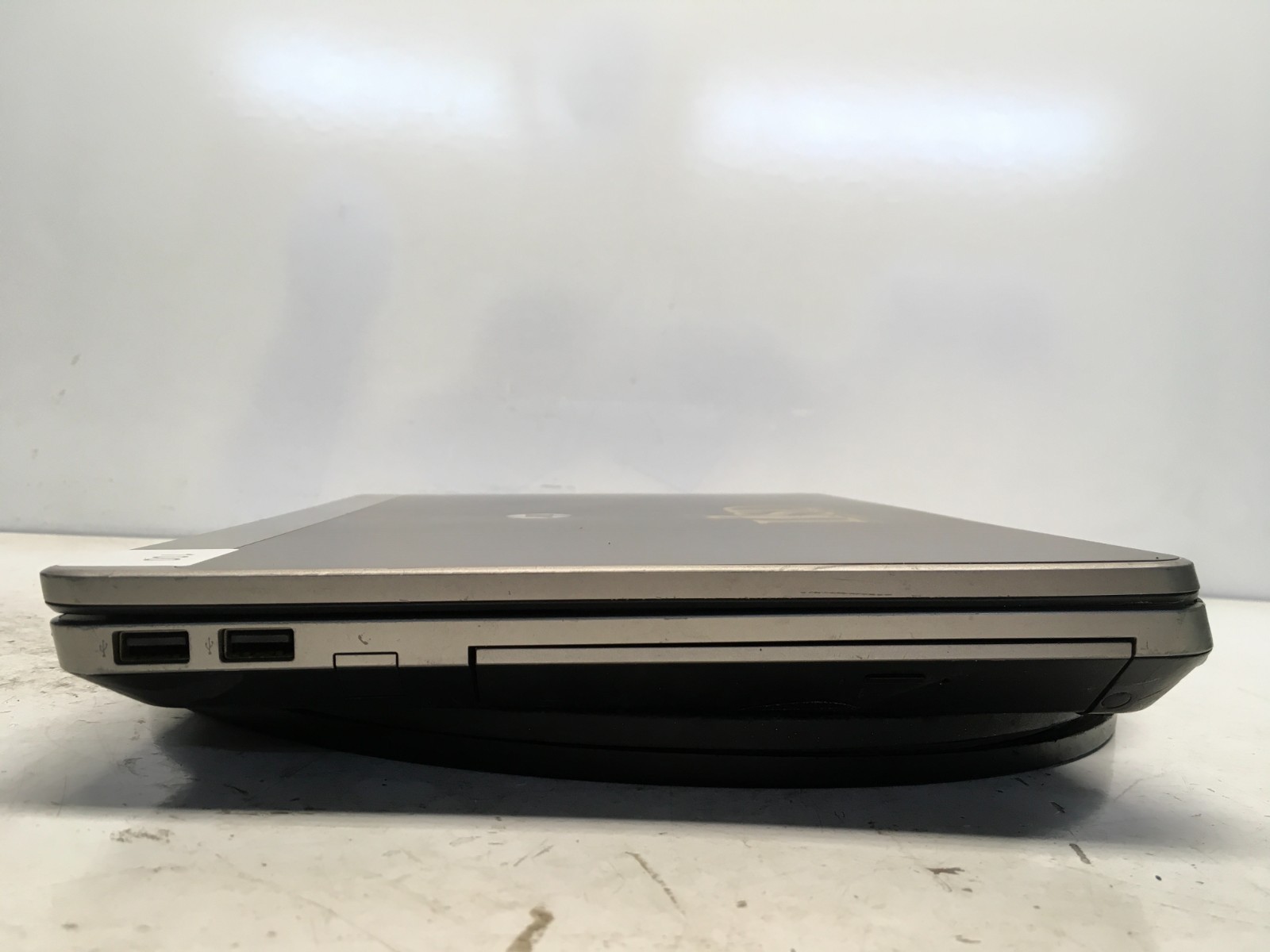 HP ProBook 4430S Intel i3-2350M 2.3GHz 4 GB NO HDD