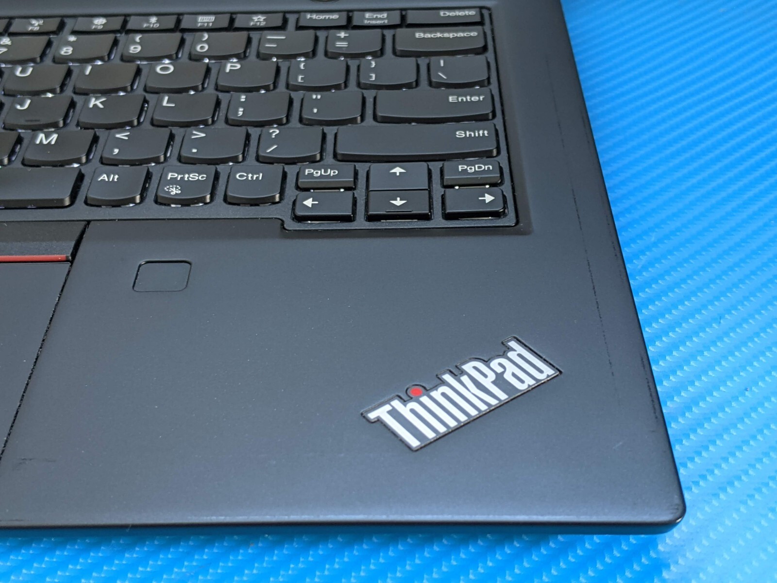 Lenovo ThinkPad X390 13.3″FHD i5-10210U 1.6GHz 8GB 256GB SSD Win 11 Pro +Charger