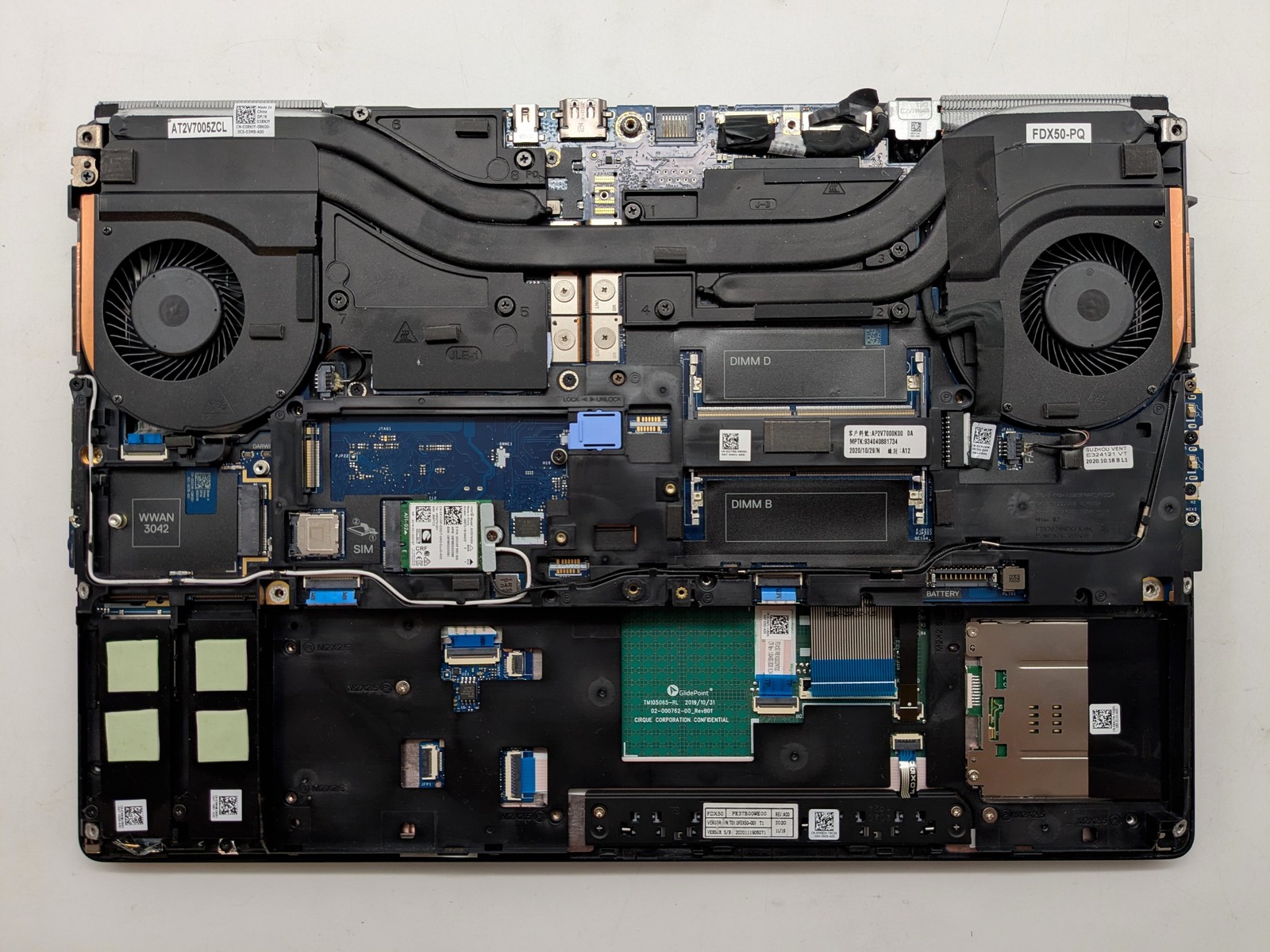 Dell Precision 7550 15″ XEON W-10855M Quadro T2000 Motherboard Palmrest *READ*