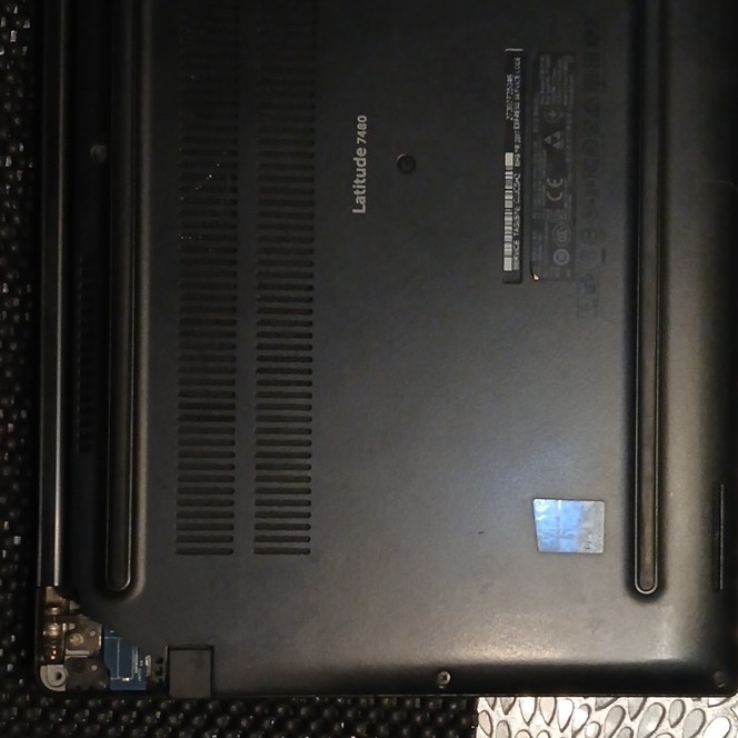 Dell Latitude 7480 14″ No Memory No SSD No Battery