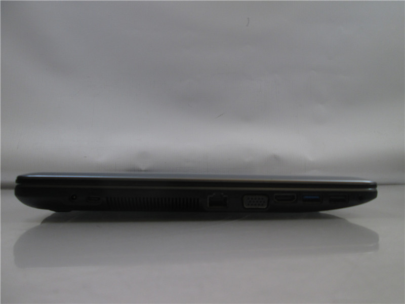 ASUS X540L Laptop i3-5020U 2.2GHz 4GB No Storage Win 8 COA DVDRW