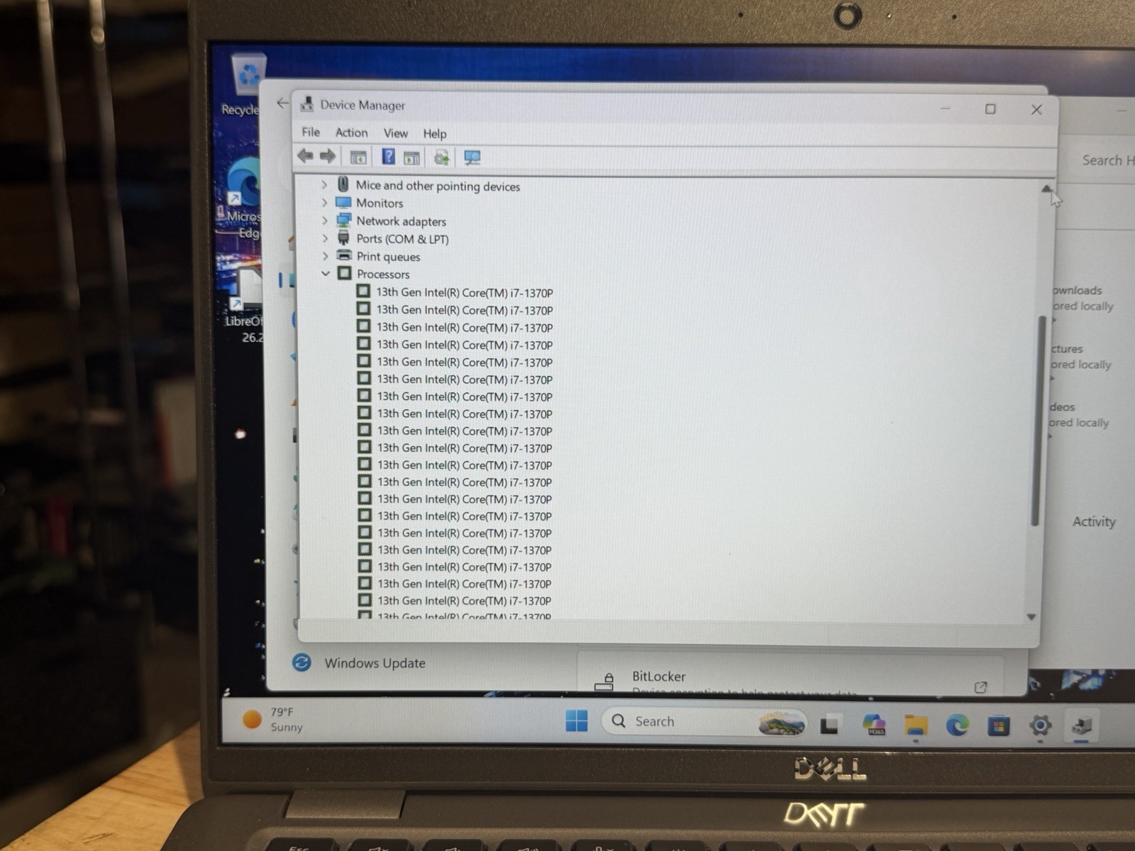 Dell Latitude 5440 Laptop i7-1370p 8GB Ram 256 SSD Win 11 Pro + Libre Office