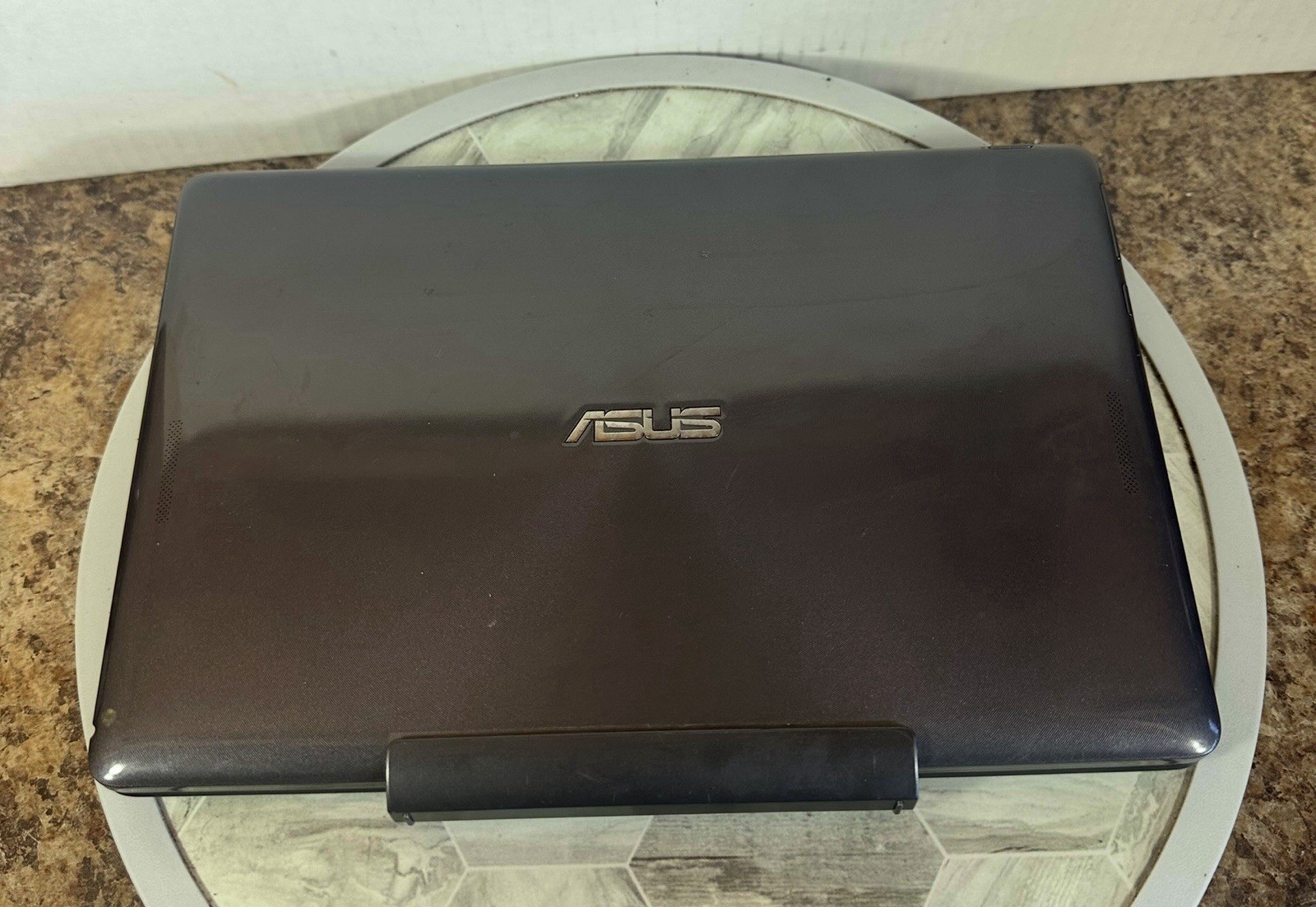 Asus Transformer Book T100TA Laptop – SCREEN CRACKED /LOCKED Parts/repair As-is