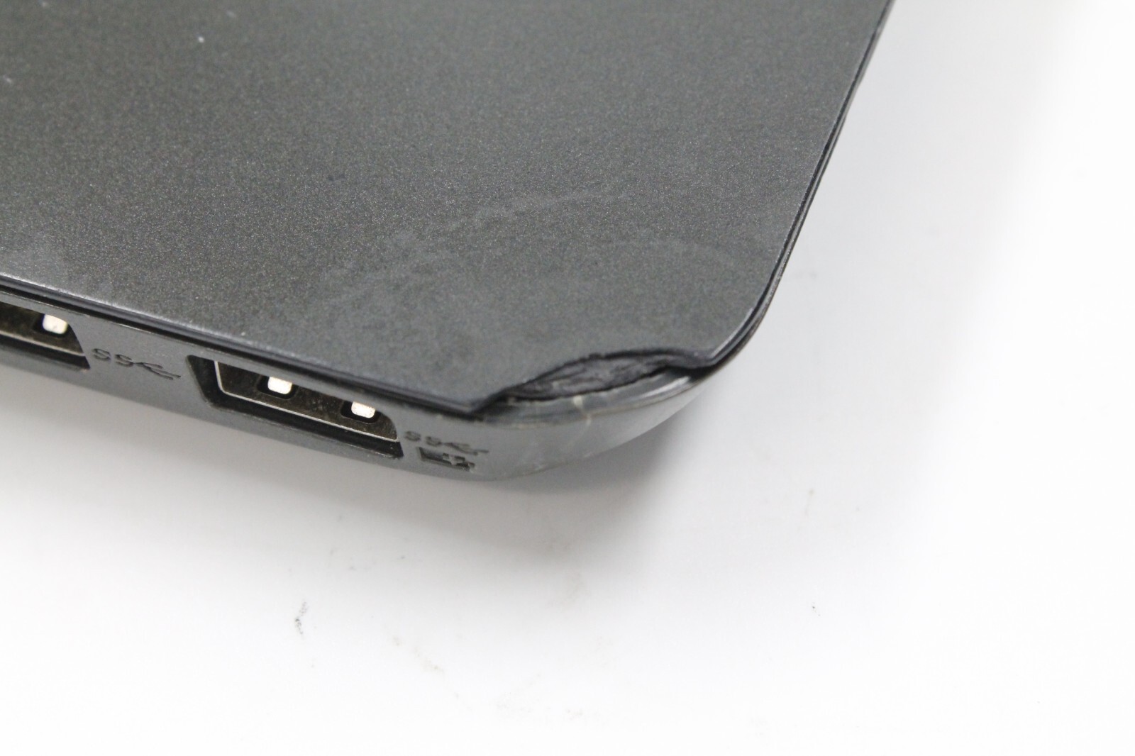 Lenovo ThinkPad E560 Intel i5 6200U 2.30GHZ 15.6″ HD 8GB 500GB USED PLEASE READ