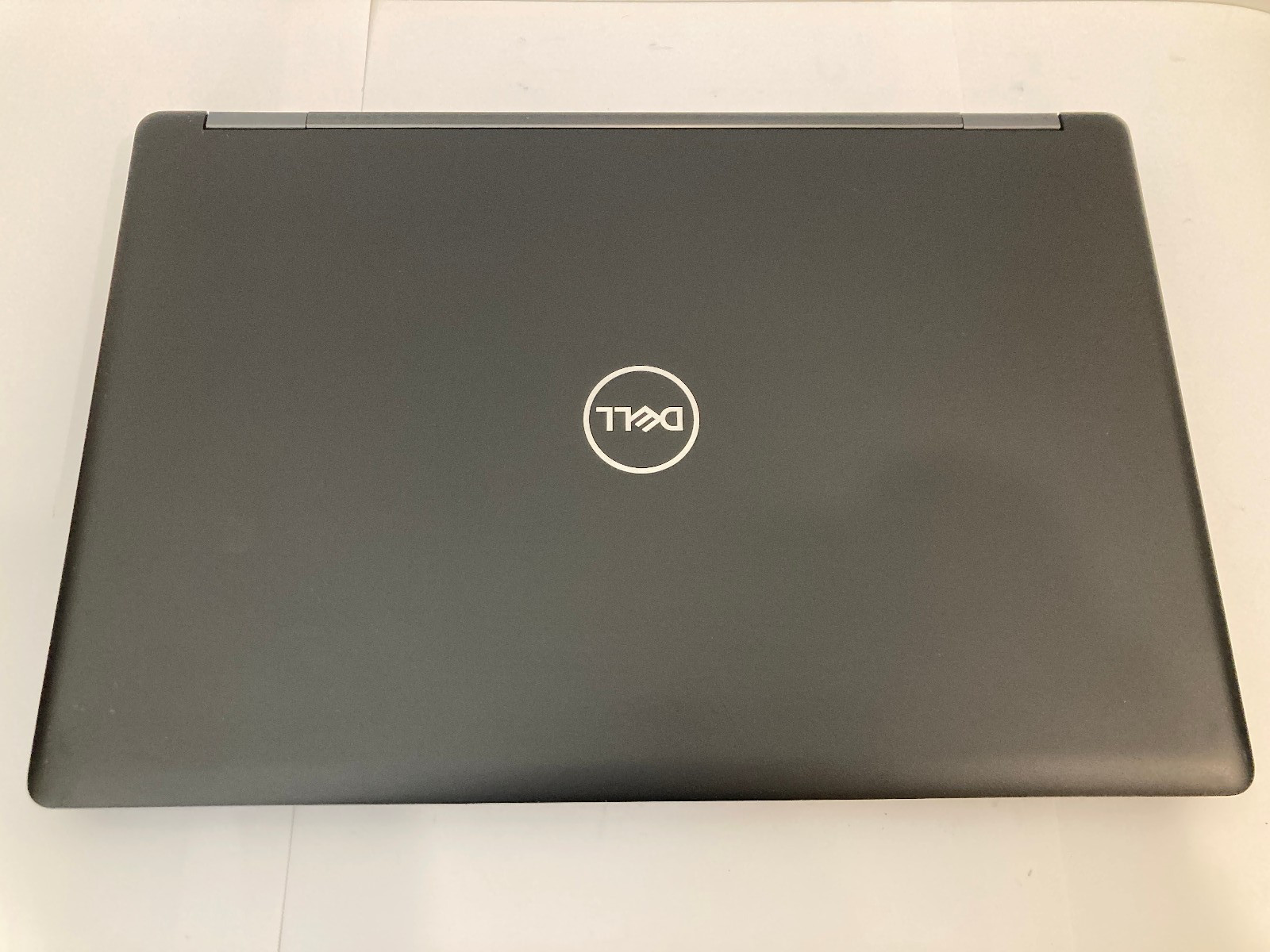 Dell Precision 3530 i7-8850H 2.6 GHz 256GB NVMe SSD, 16GB Laptop W11Pro RESTORED