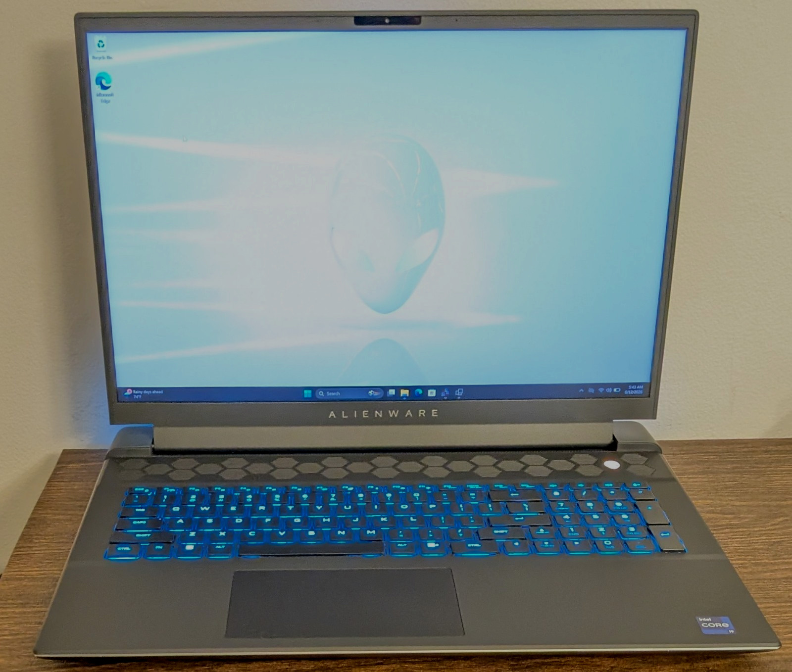 Alienware m18 r2 QHD+ 165Hz (Core i9-14900HX, 32GB/1TB SSD, RTX 4070) Laptop