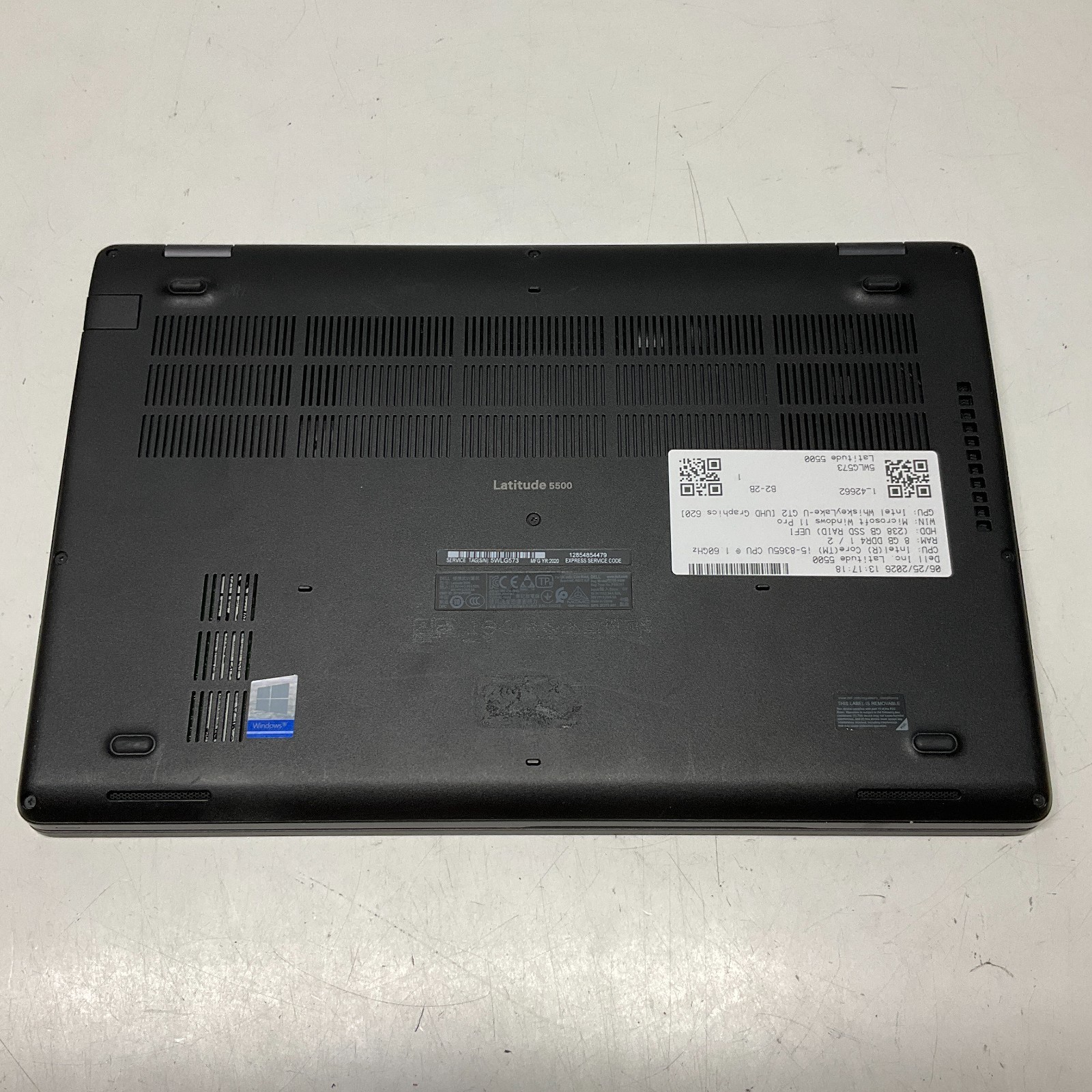 Dell Latitude 5500 Intel Core i5-8265U 1.60GHz 256GB 8GB Windows 11 Pro Laptop
