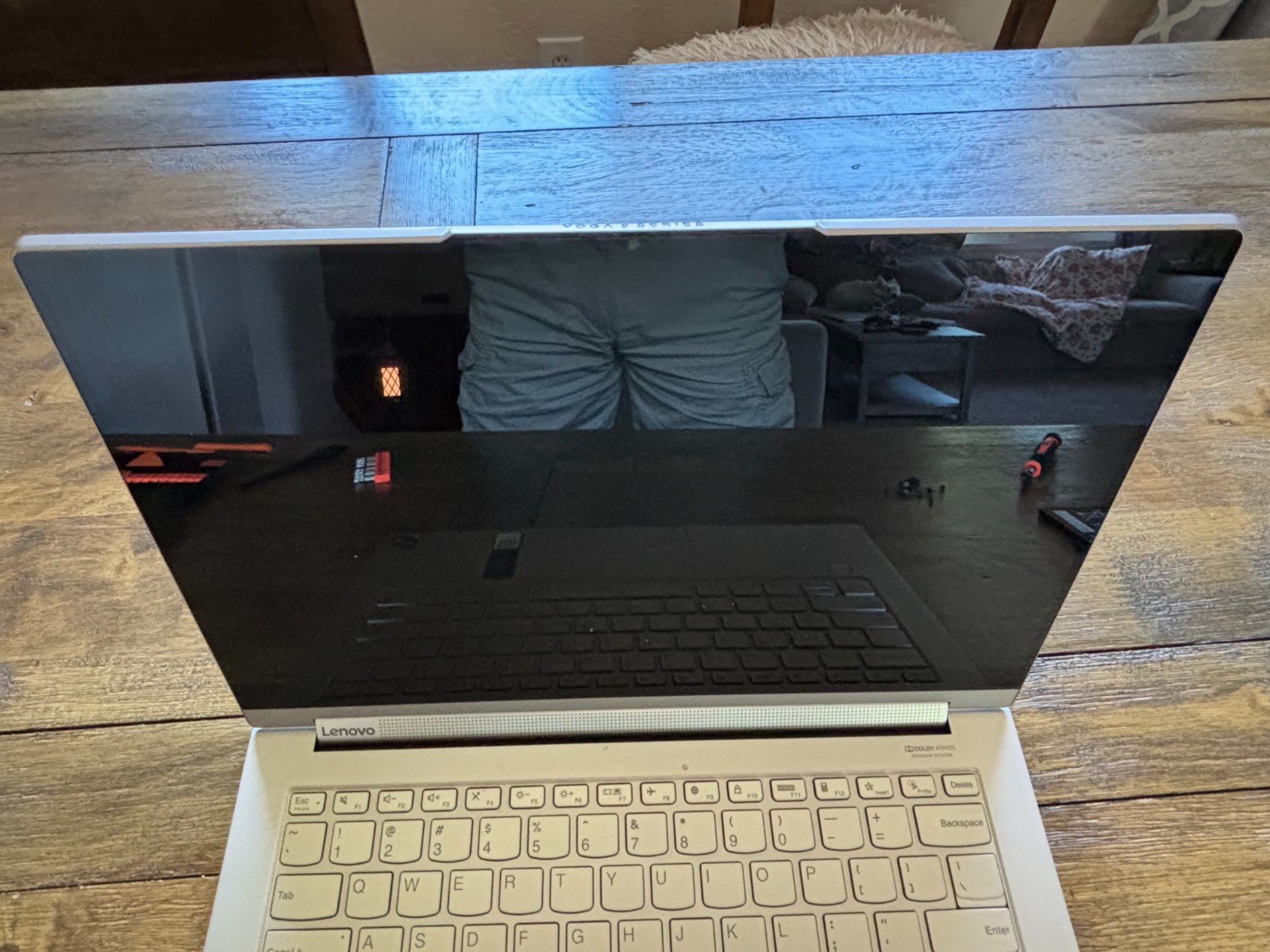 Lenovo Yoga 9i 2-in-1 14ITL5 14″ i7 16GB RAM, PARTS ONLY!!!