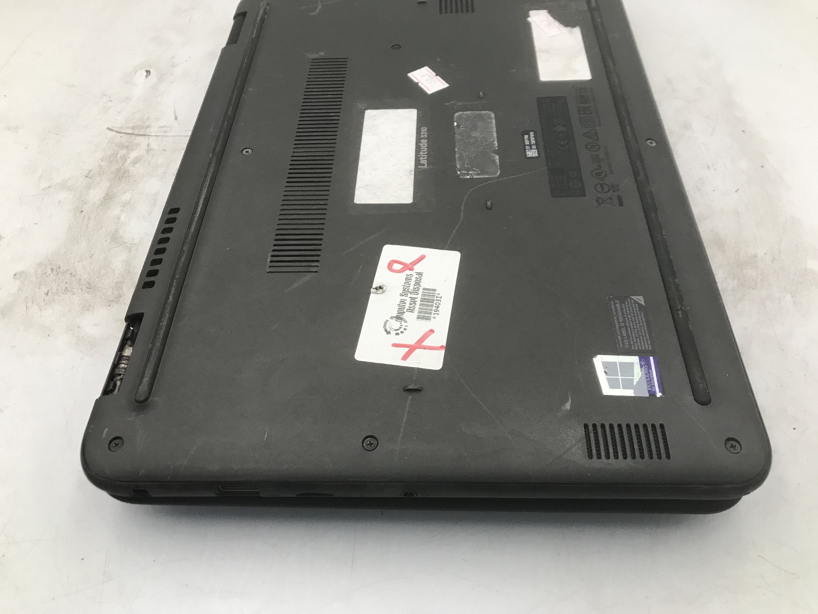 DELL LATITUDE 3310 – FOR PARTS/REPAIR – INTEL I5 8TH GEN – NO RAM – READ – BB!