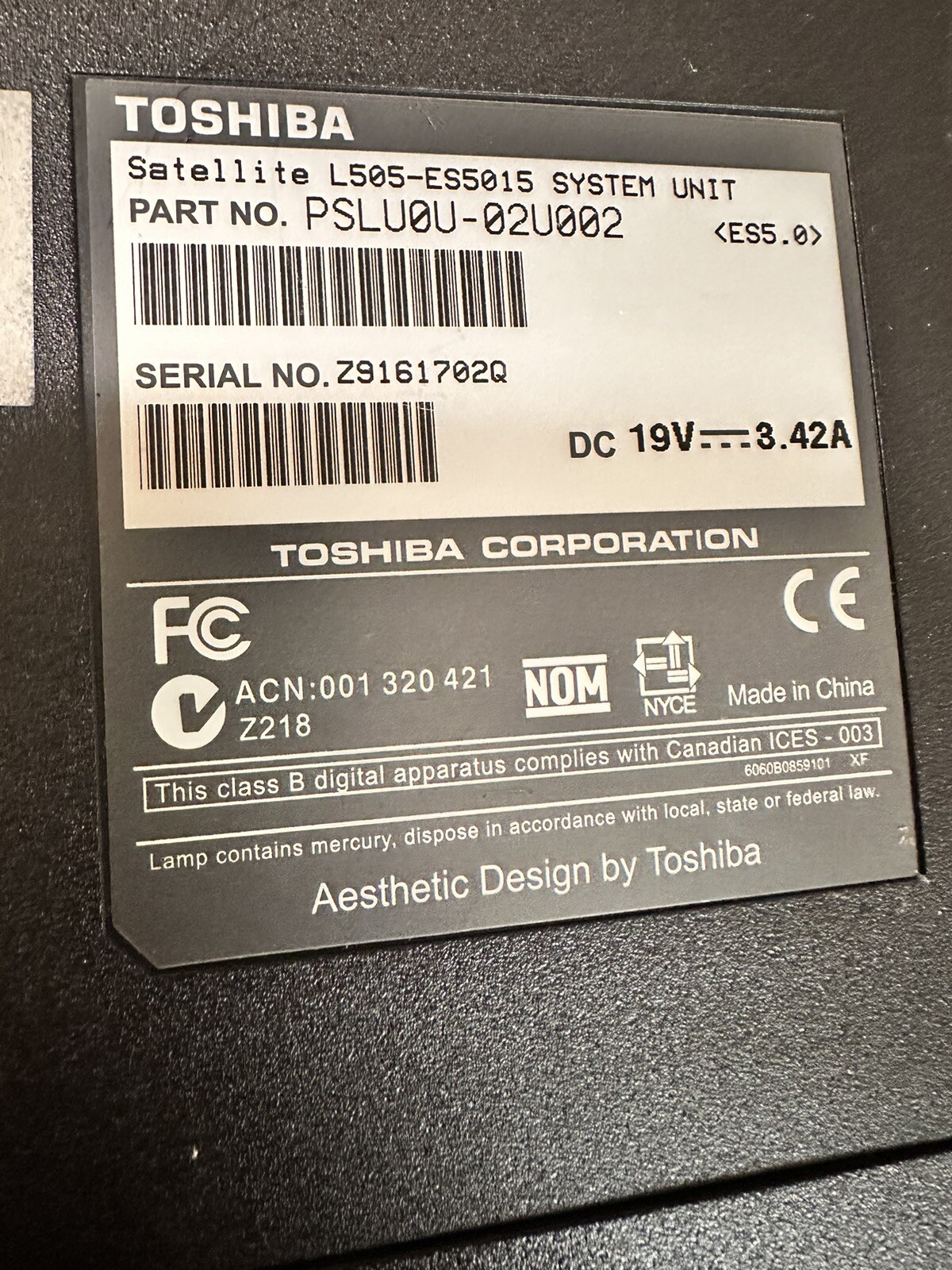 TOSHIBA Satellite L505-ES5015 Laptop