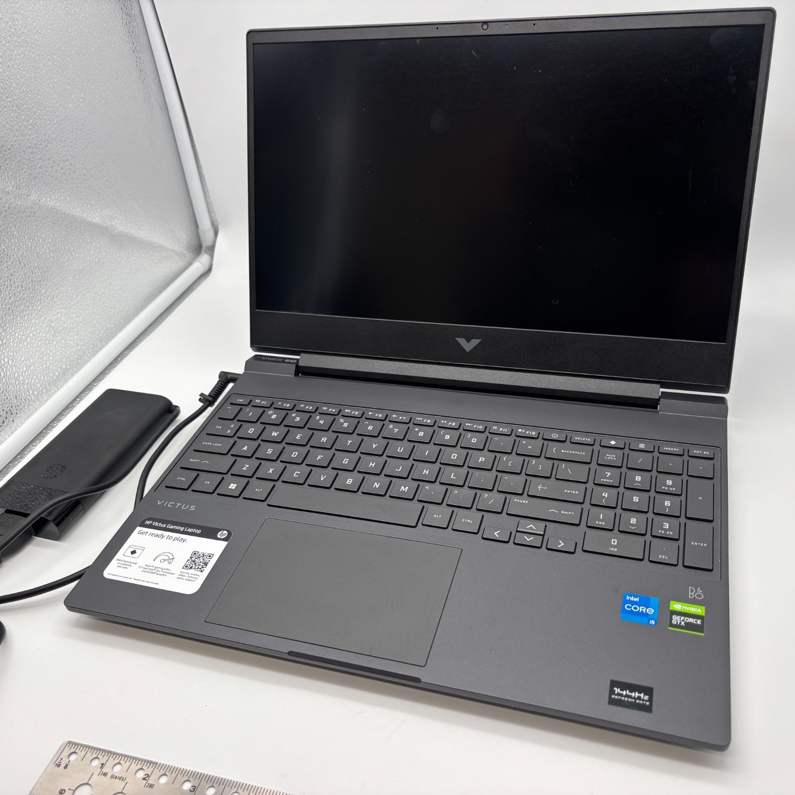 HP Victus 15 Gaming Laptop 15-fa0031dx Intel Core i5-12450H 8GB RAM 512 GB SSD