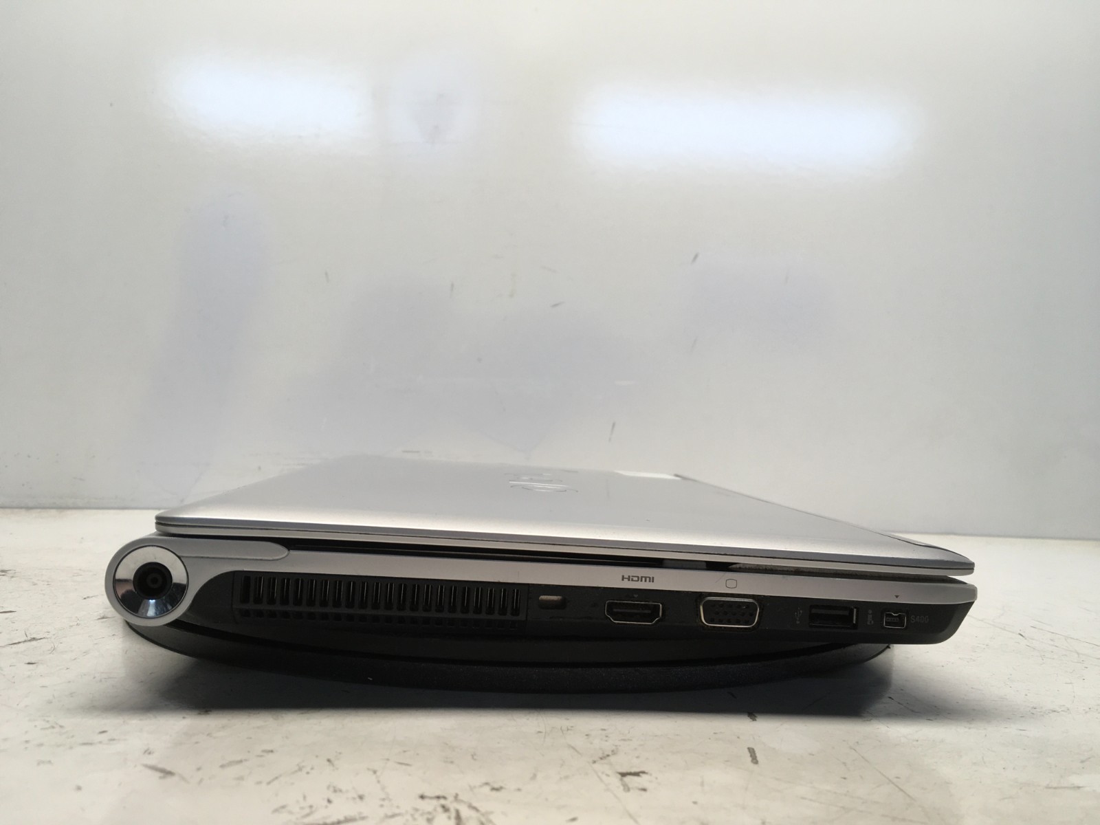 Sony Vaio VPCS111FM Intel i5-430M 2.26GHz 4 GB NO HDD