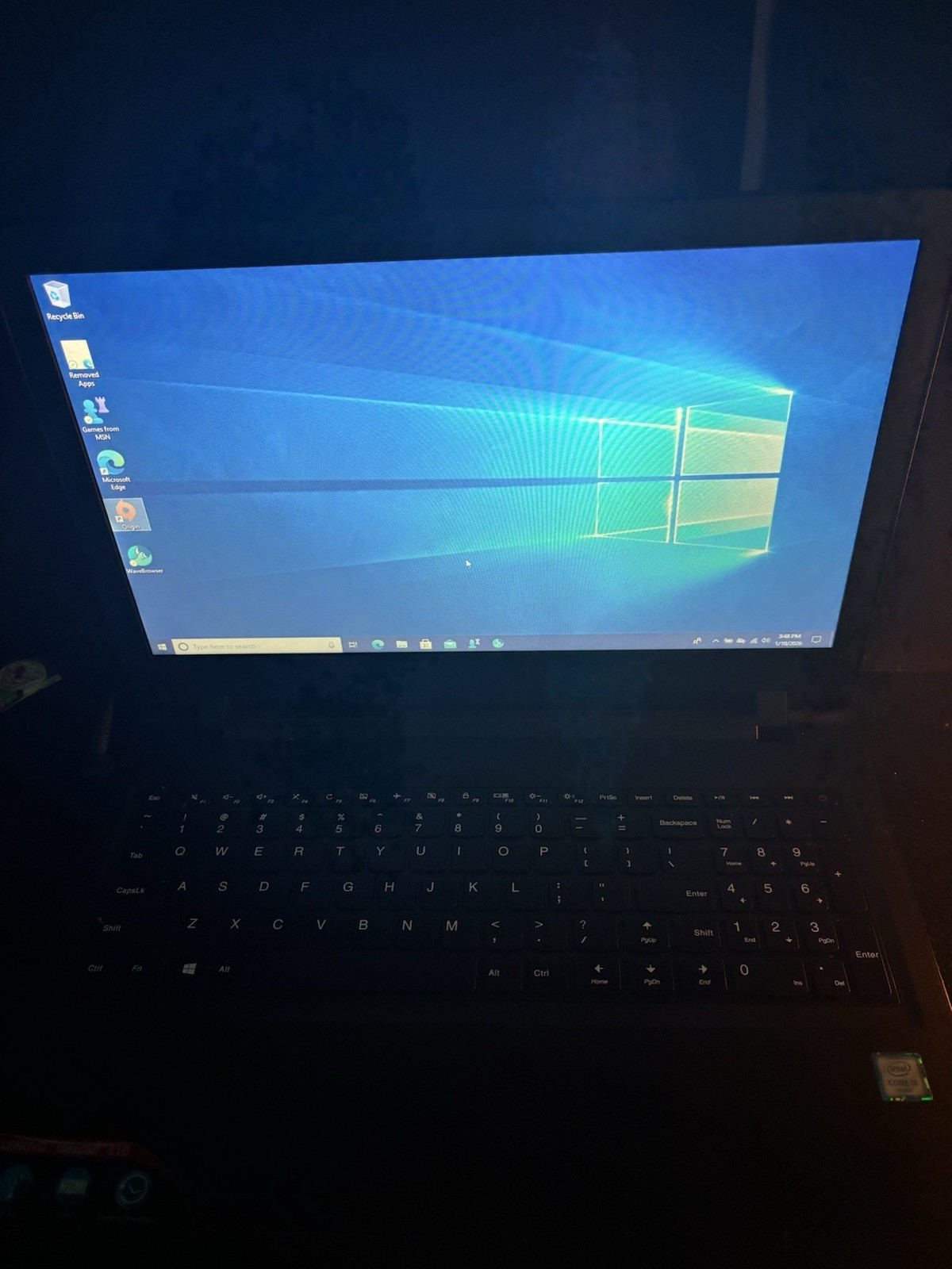 Intel Core i3 Processor Windows 10 Notebook/Laptop 931GB Hard Drive Black