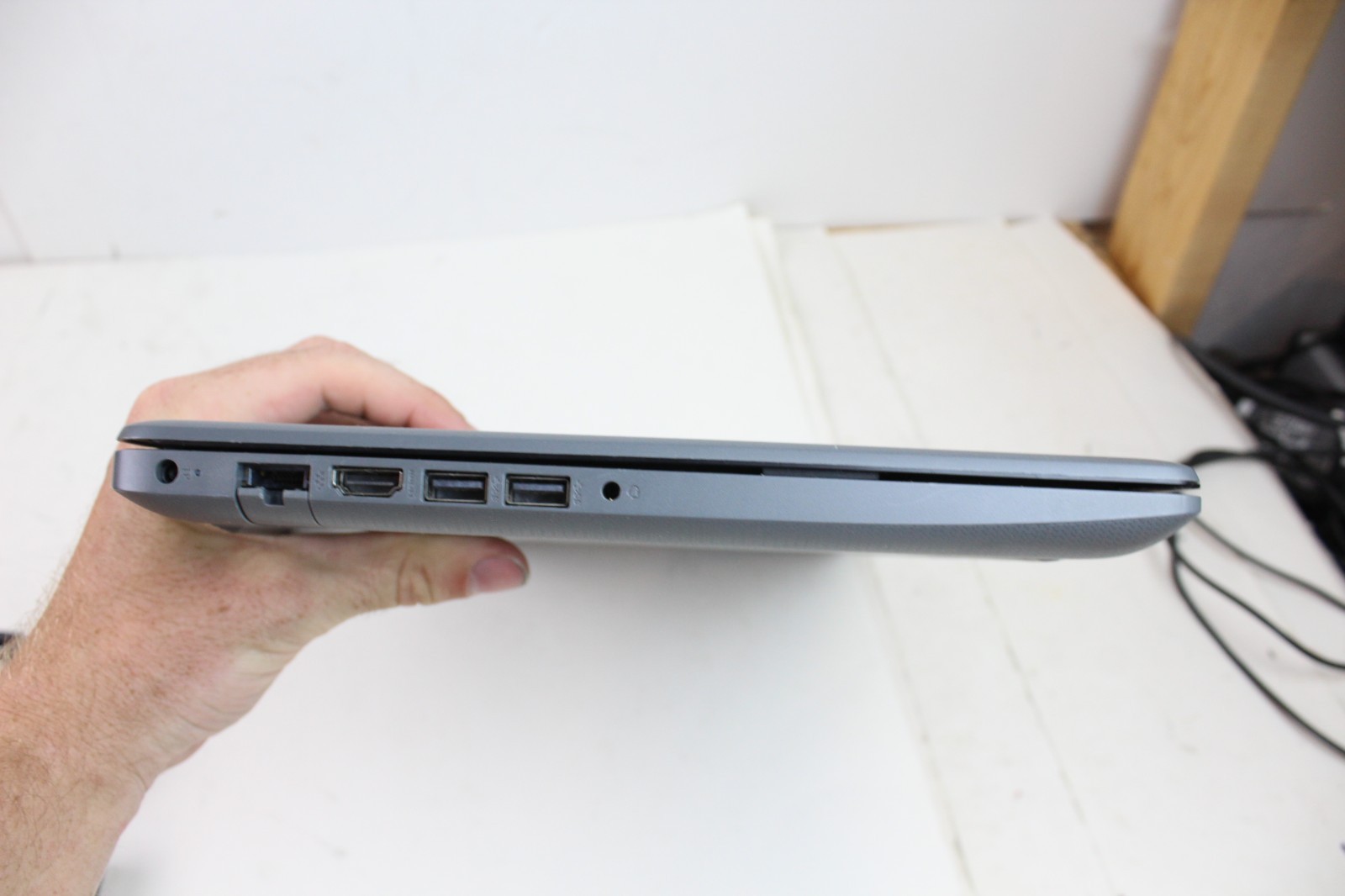 HP Laptop 15-DB0091NR 15.6″ AMD E2 1.5GHz 4GB RAM 500GB HDD w/ OS