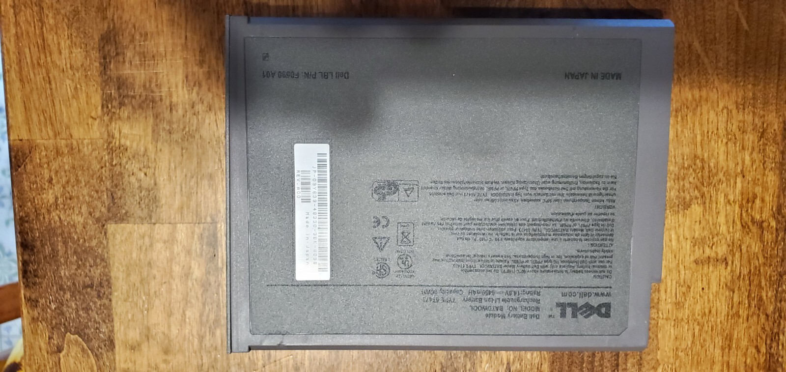 DELL Inspiron 5100 P4 2.80 Ghz Laptop w/1.25GB , 60GB SSD, DVD/CDRW, Working