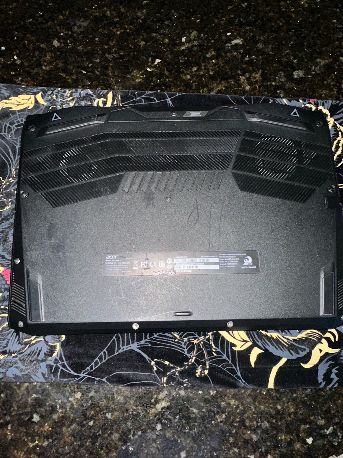 gaming laptop