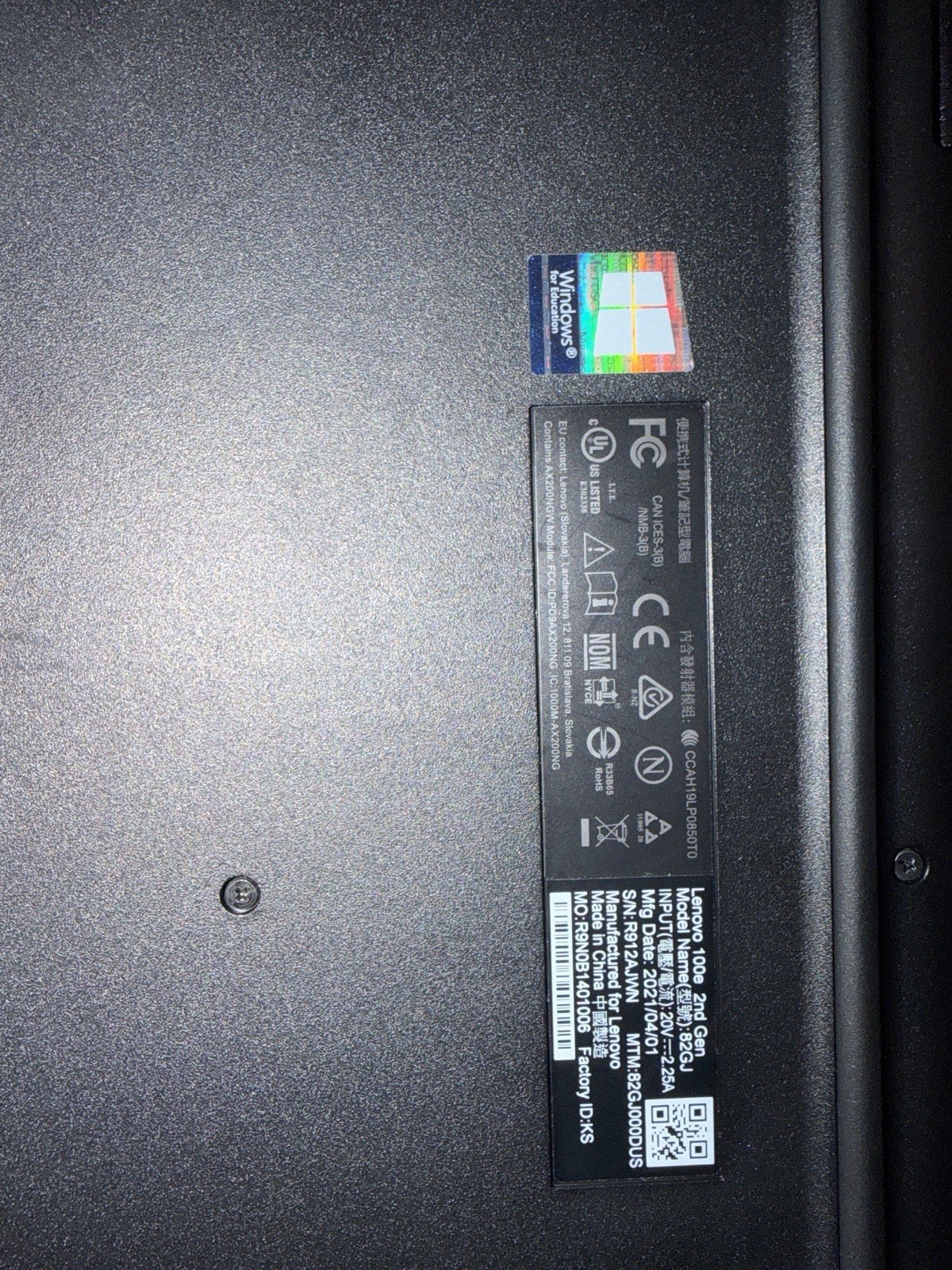 Lenovo 100e 2nd Gen 11.6″ Laptop Intel Celeron 4GB 64GB eMMC Windows 10 S Black