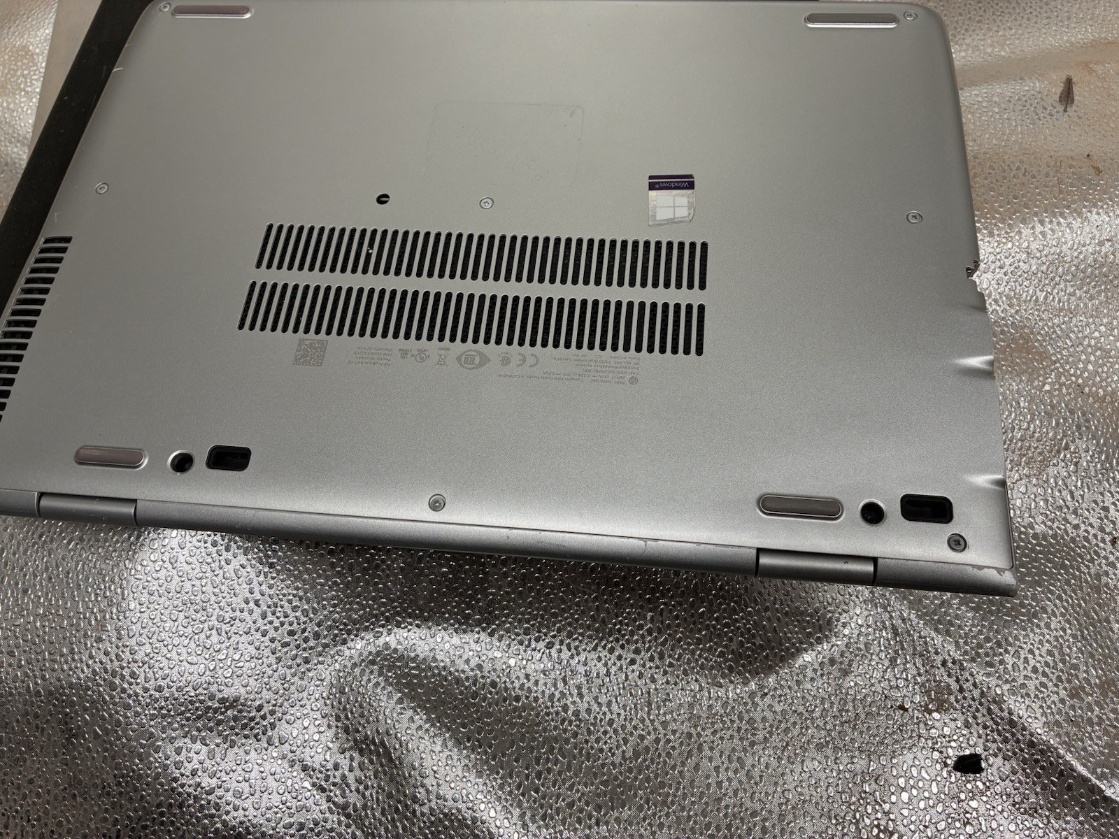 HP HP ProBook 640 G5 i5-8250U 1.60 GHz 16GB RAM No SSD No Adapter See photos