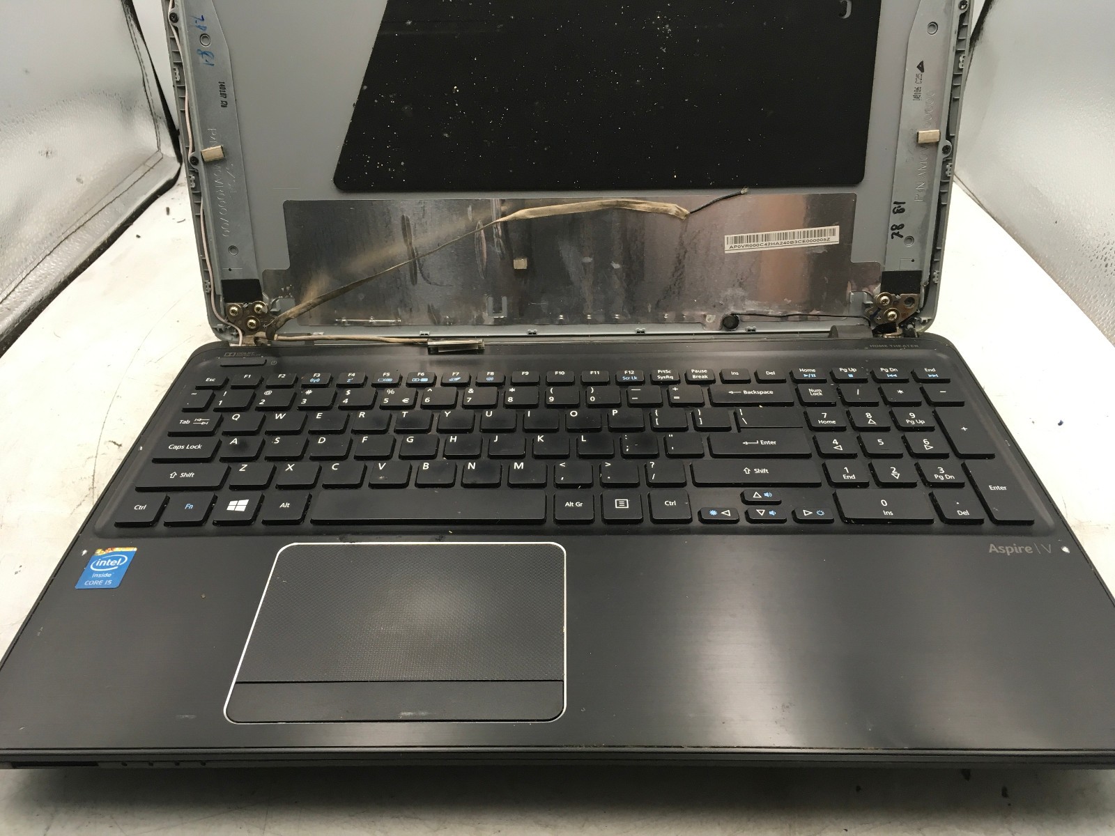 ACER ASPIRE V5 Z5WV2 – FOR PARTS/NO LCD – INTEL CORE i5-3317U – NO RAM – READ-BB