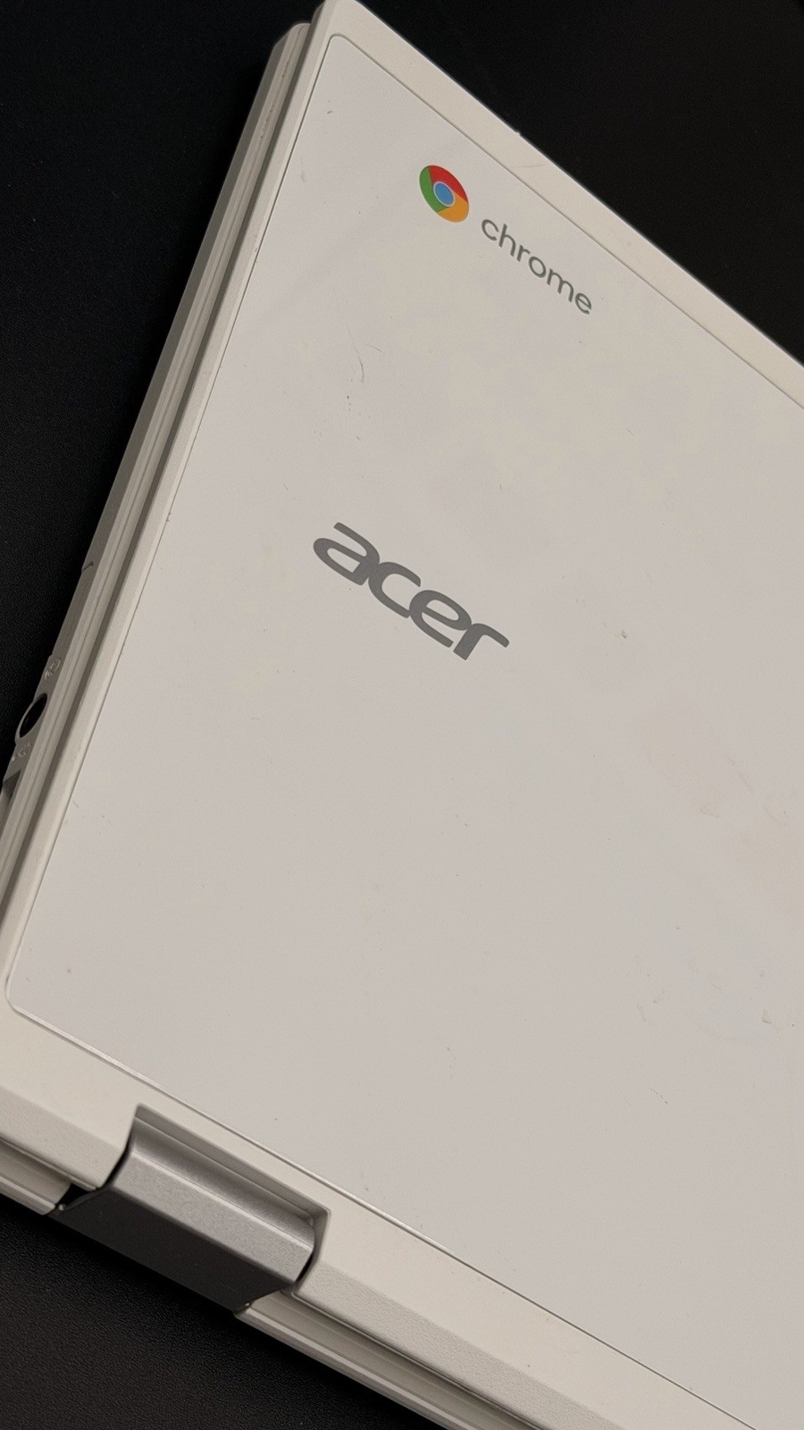 Acer Chromebook 11 CB3-132-C9M7 11.6” White Laptop
