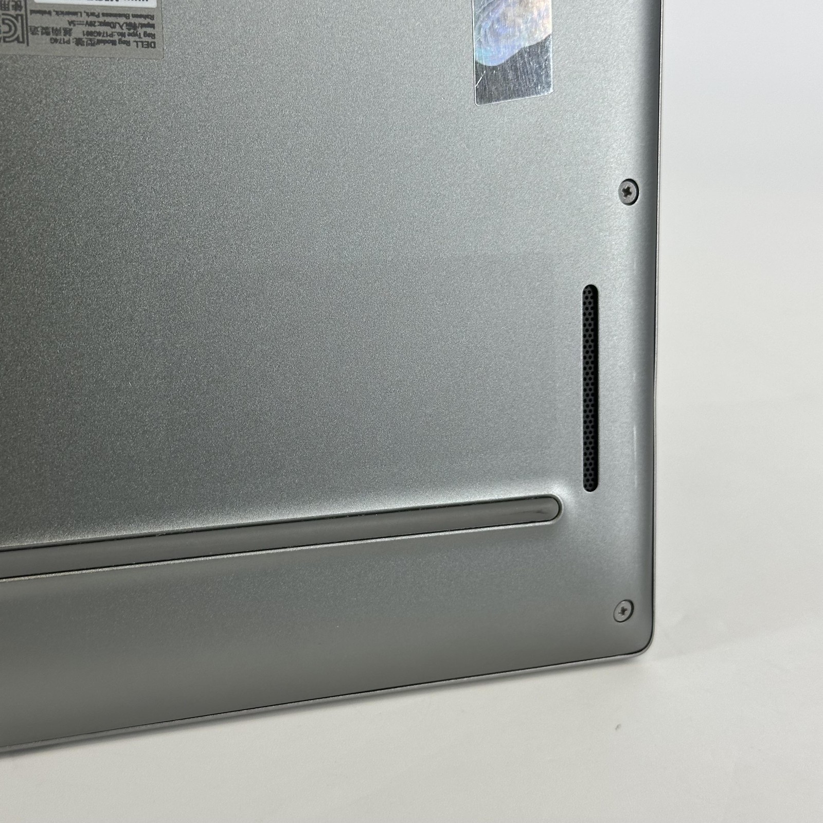 Dell Latitude 7440 14 Gray QHD+ TOUCH 1.9 GHz i7-1370P 32GB 256GB SSD Good