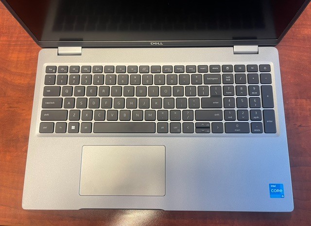 Dell Latitude 5530 15.6” (256GB SSD Intel Core i5-1245U 1.6GHz 16GB RAM) Laptop