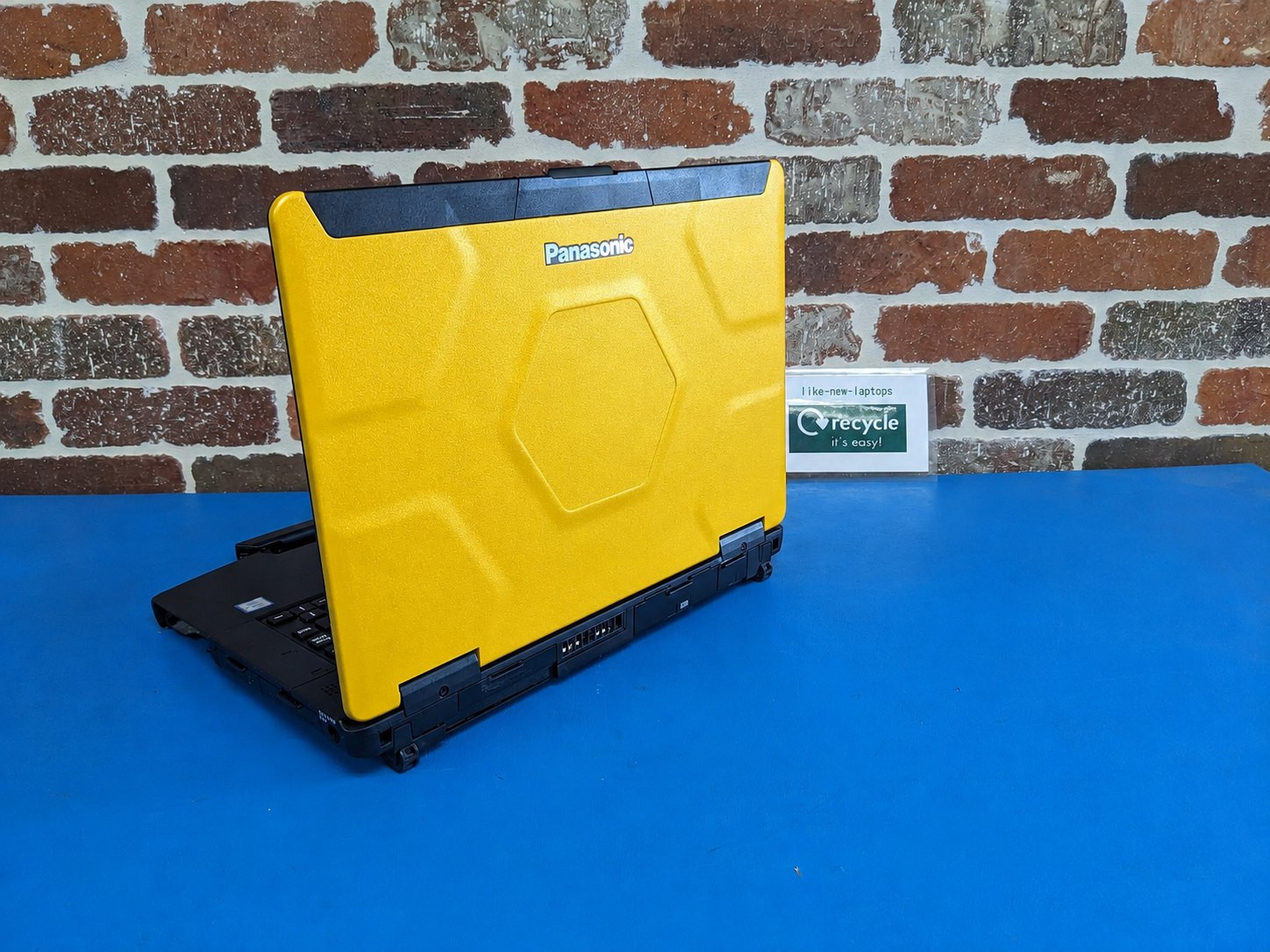 Panasonic CF-54 MK2 6th GEN Core i5 WIN11 16GB 500GB SSD NEW BATTERY YELLOW