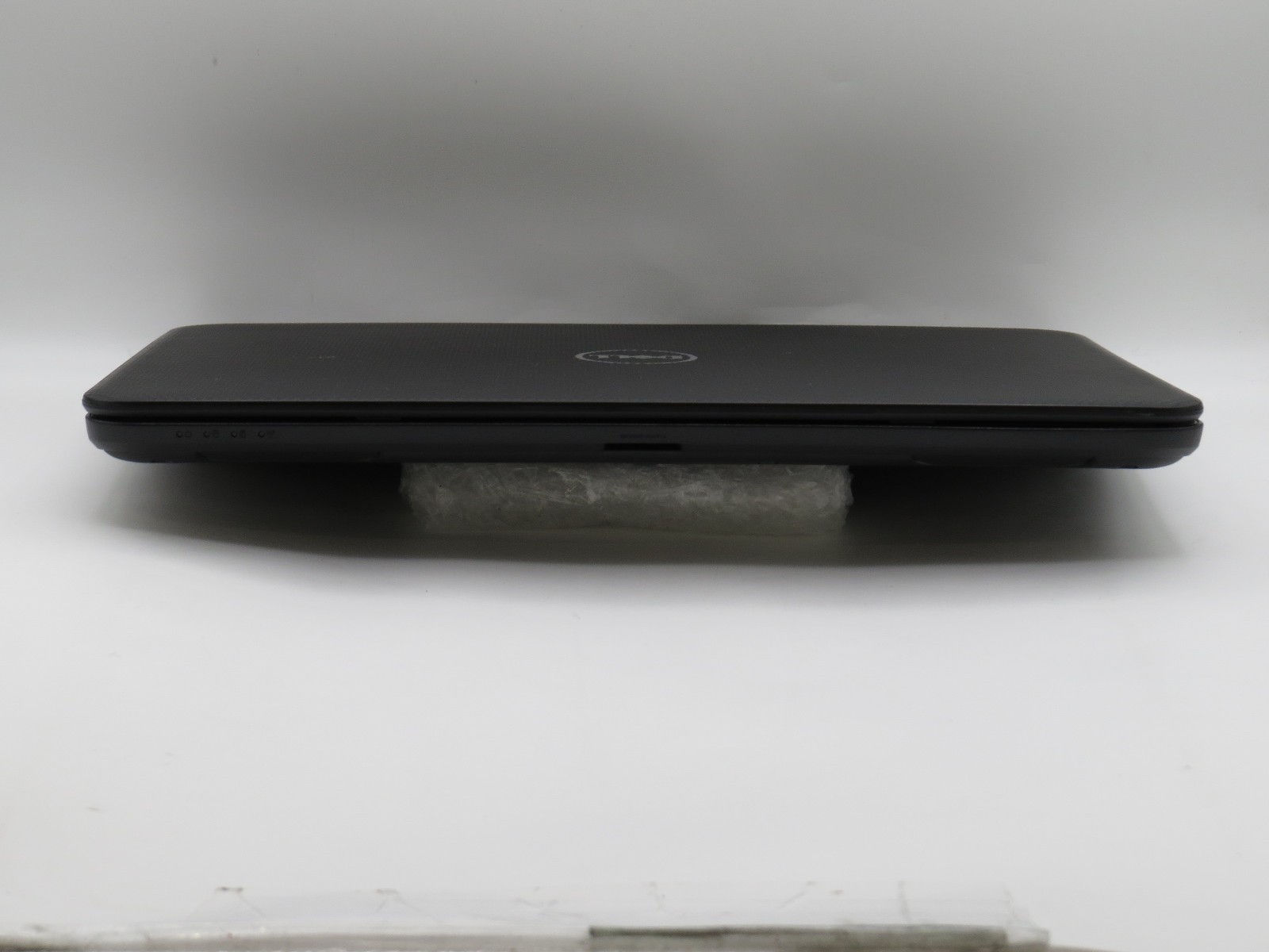 Dell Inspiron 15 i5-4200U @ 1.6GHz 6GB DDR3 256GB 2.5″ SATA SSD 15″ No OS/Batt