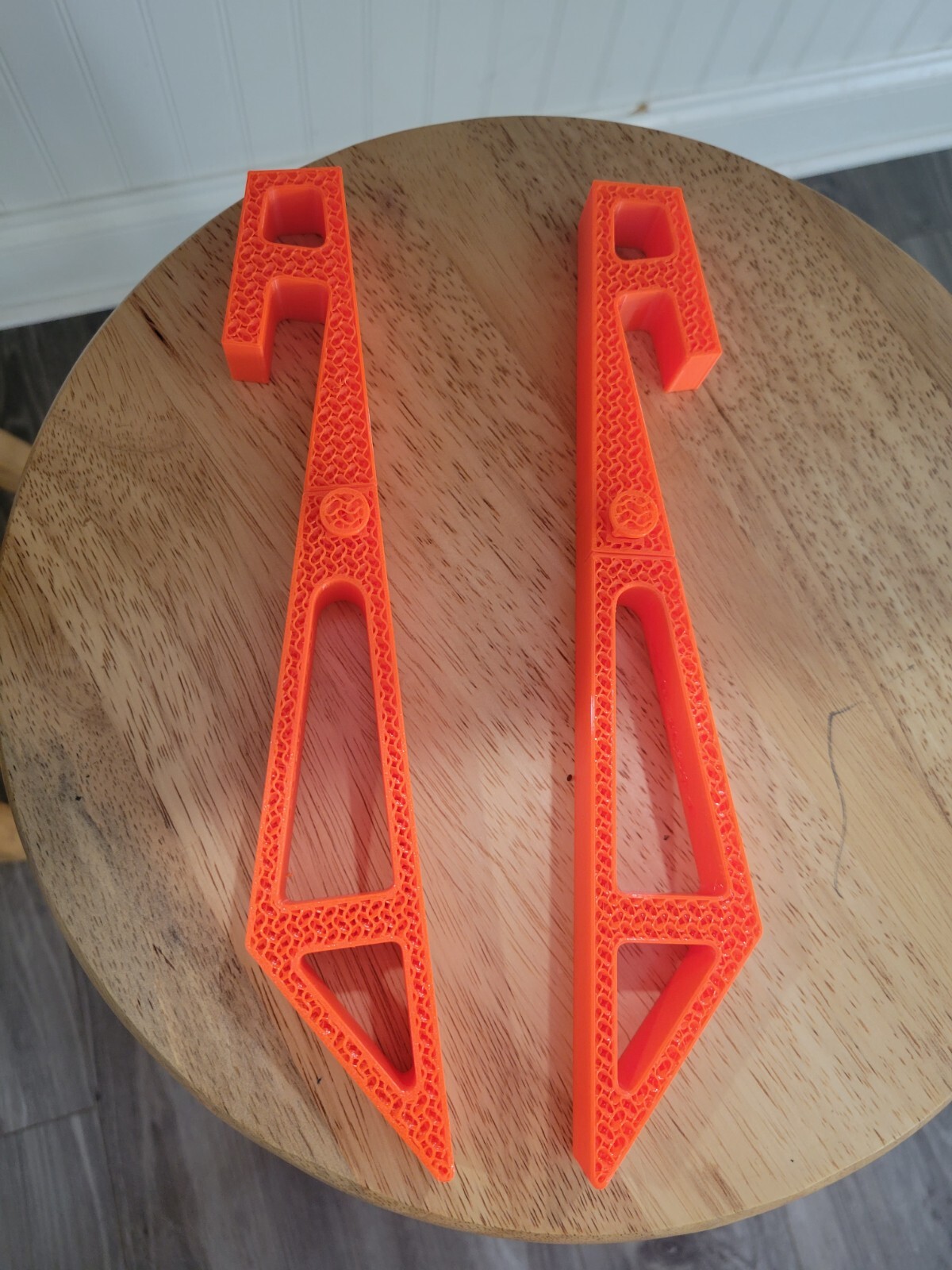 3D printed laptop supports preventing overheating, multiple colors