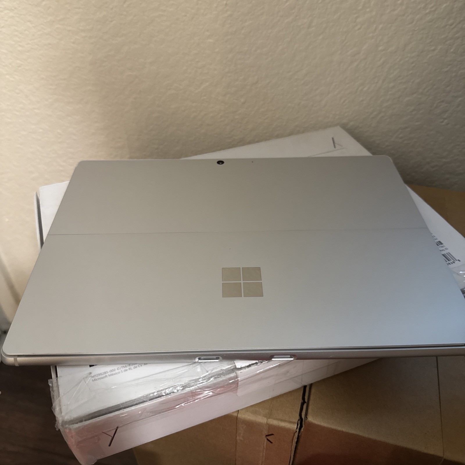 Microsoft Surface Pro 11 Snapdragon X Elite 16GB 512GB 5G