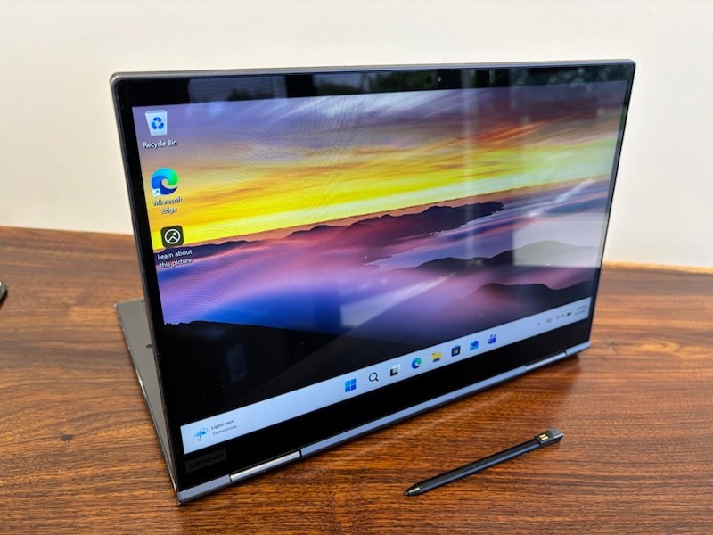 Lenovo ThinkPad X1 Yoga Gen 5 14″ Touch i5-10310U 1.7GHz 16GB 256GB SSD Win11P