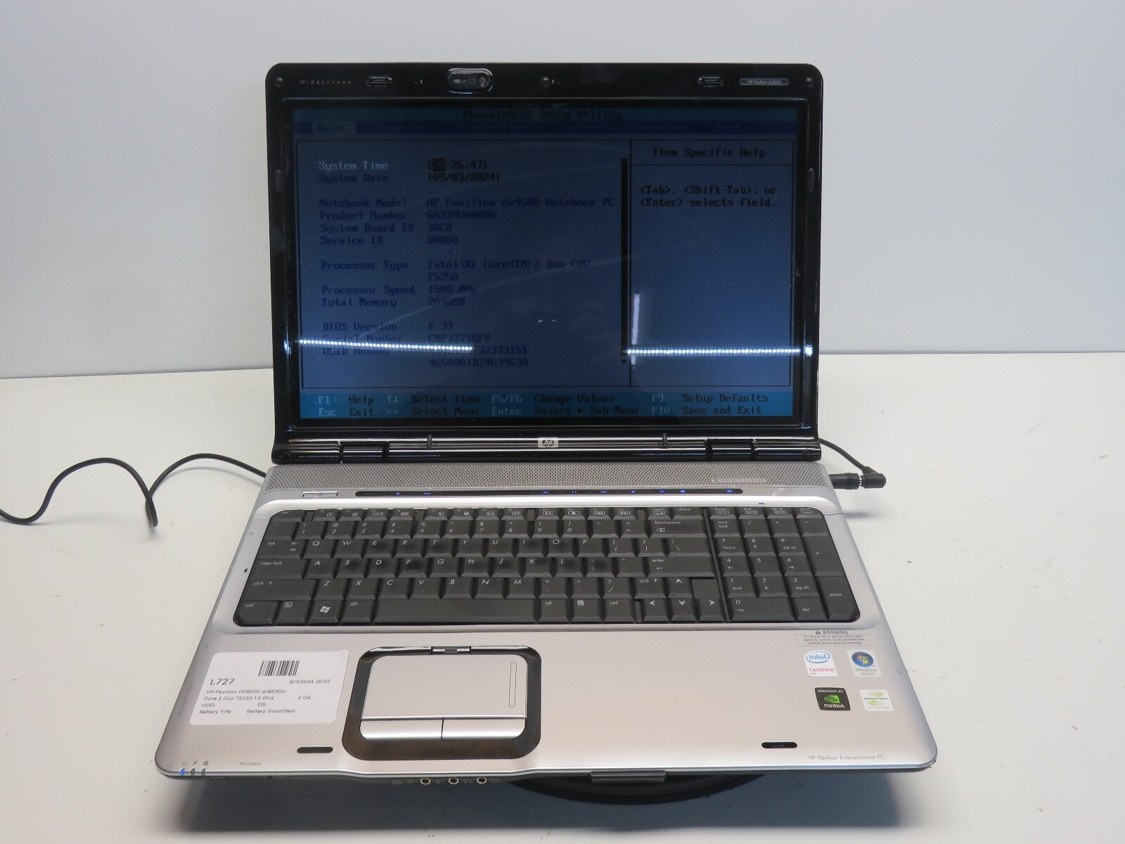 HP Pavillion DV9500 dv9535nr Core 2 Duo T5250 1.5 GHz 2 GB NO HDD No Batt