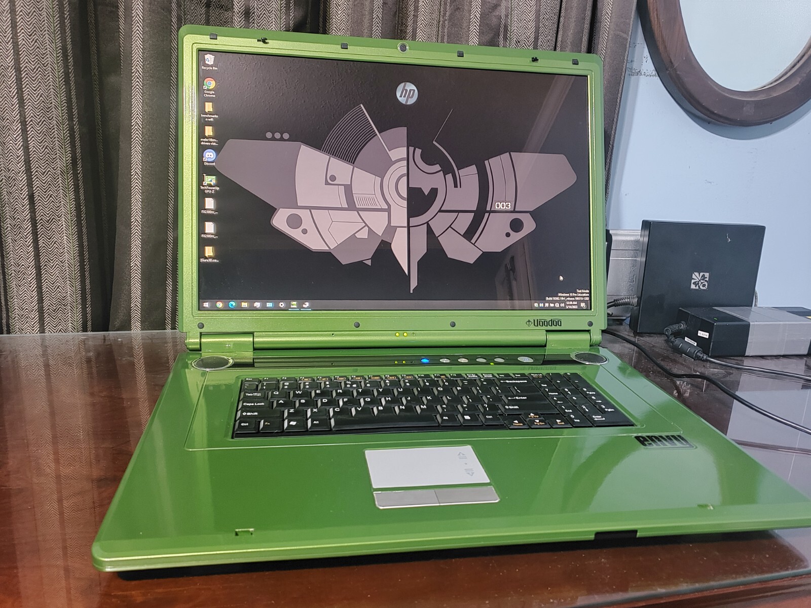 MOST RARE Voodoo ENVY HW:201 20.1in M59KE TL-68 2.4gz 8gb DDR2 7950GTX SLI MALX