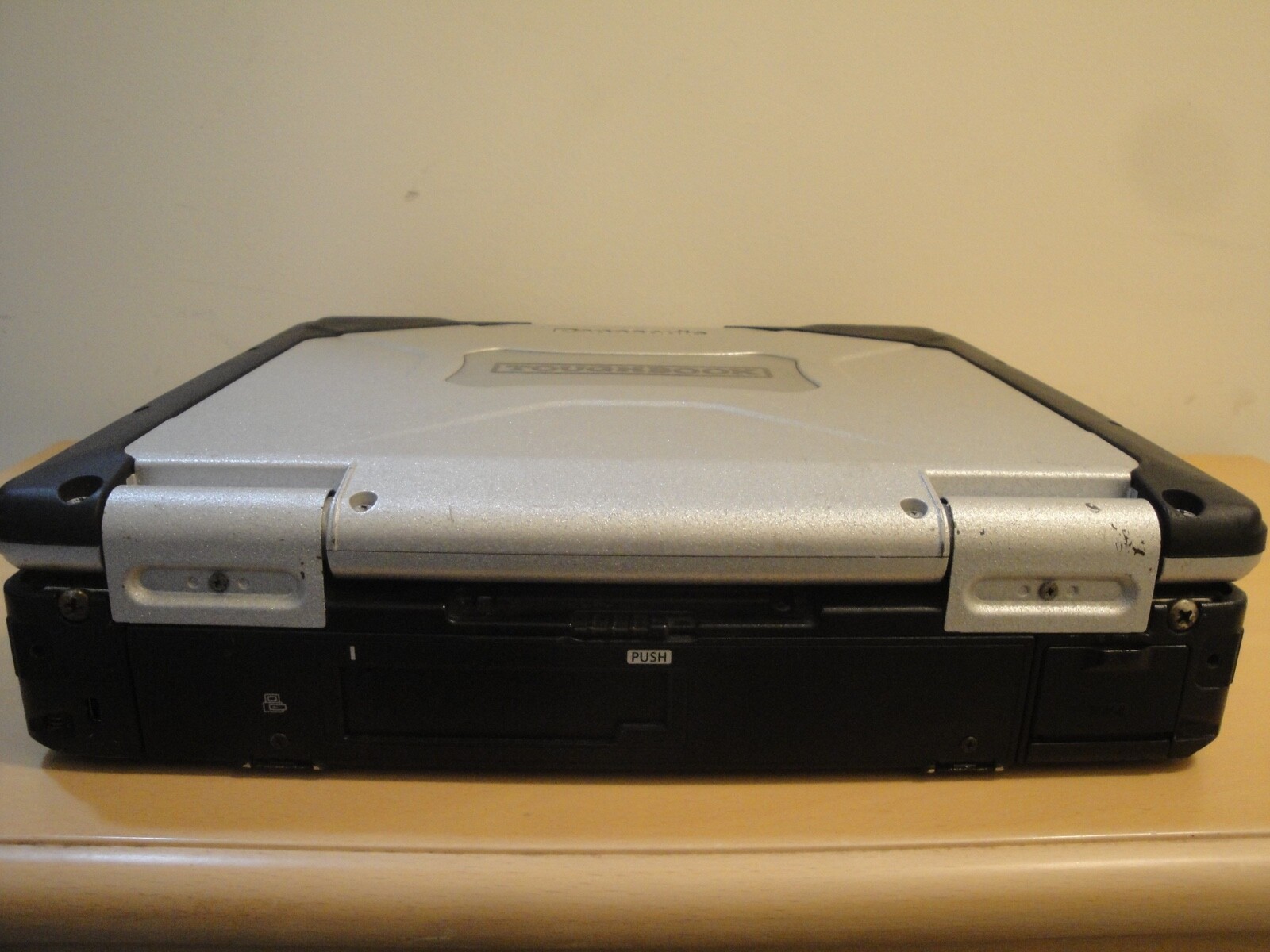 Panasonic Toughbook CF-31 i7 2.8 8GB 256gb SSD TOUCH ATI GPS WIN10 Excellent