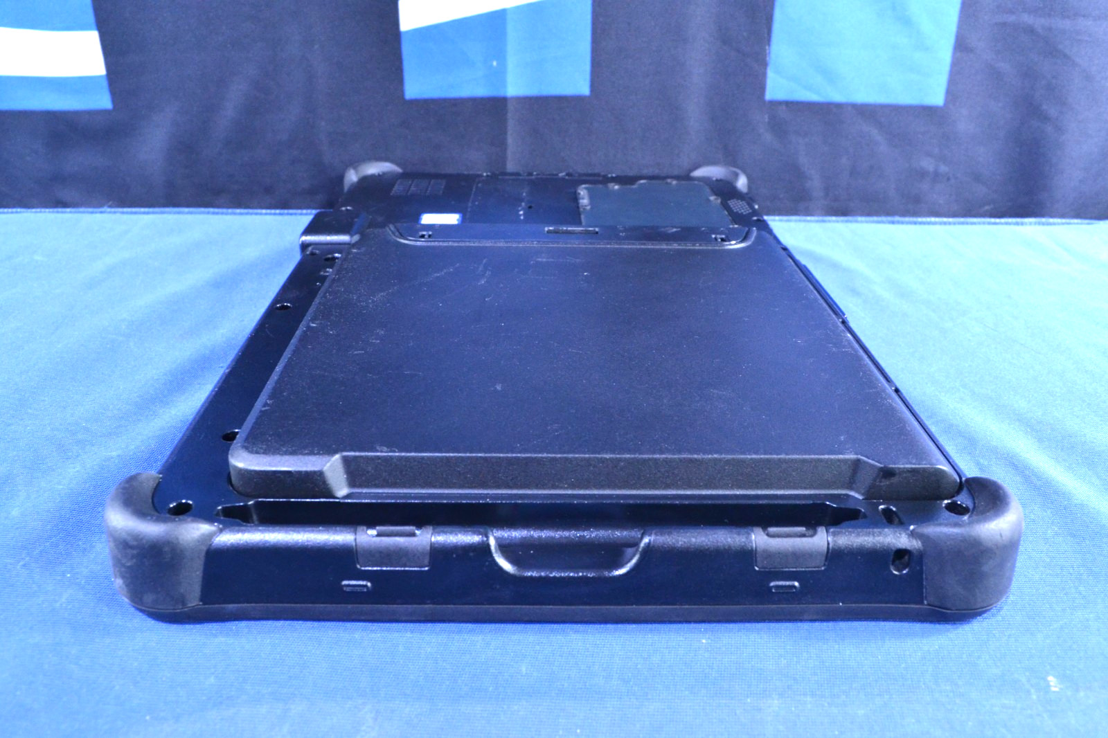 Getac F110 G3 Rugged Tablet i5-6200U/ 8GB/ 256GB/ No OS/ No Stylus (J063003)