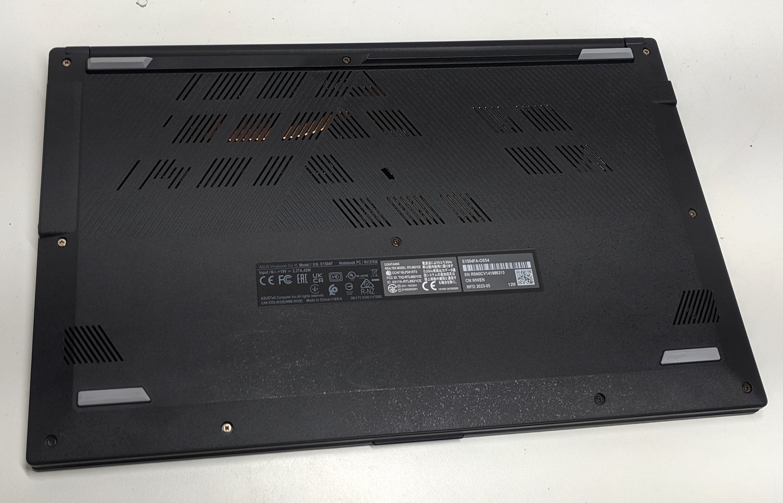 Asus Vivobook E1504F R5-7520U, 16GB RAM, 512GB SSD