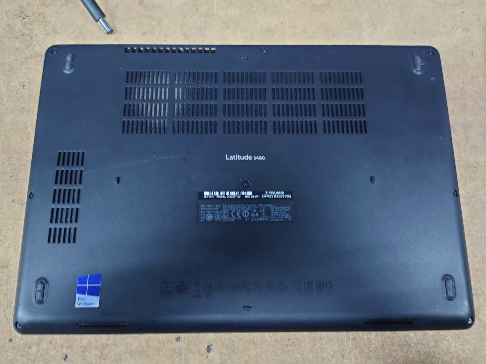 Dell Latitude 5480 14″ FHD i7-7600U 8GB RAM No OS/SSD