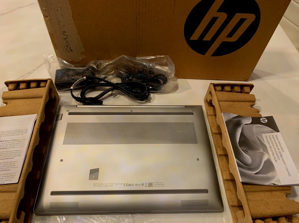 HP ELITEBOOK 640 G11 INTEL CORE ULTRA 7 165U 16GB DDR5 512GB NO OS INSTALLED!!!