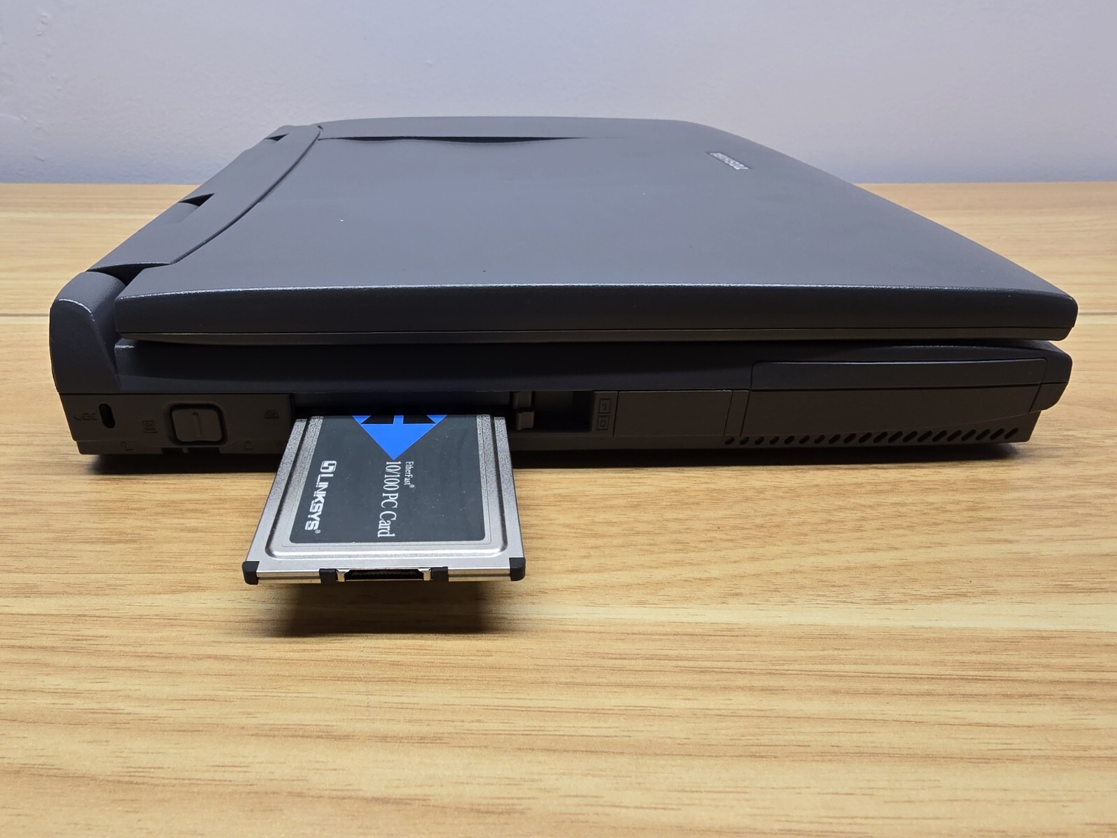 Toshiba Satellite 2535CDS Laptop No Power Adapter Screen Intact – For Parts Only