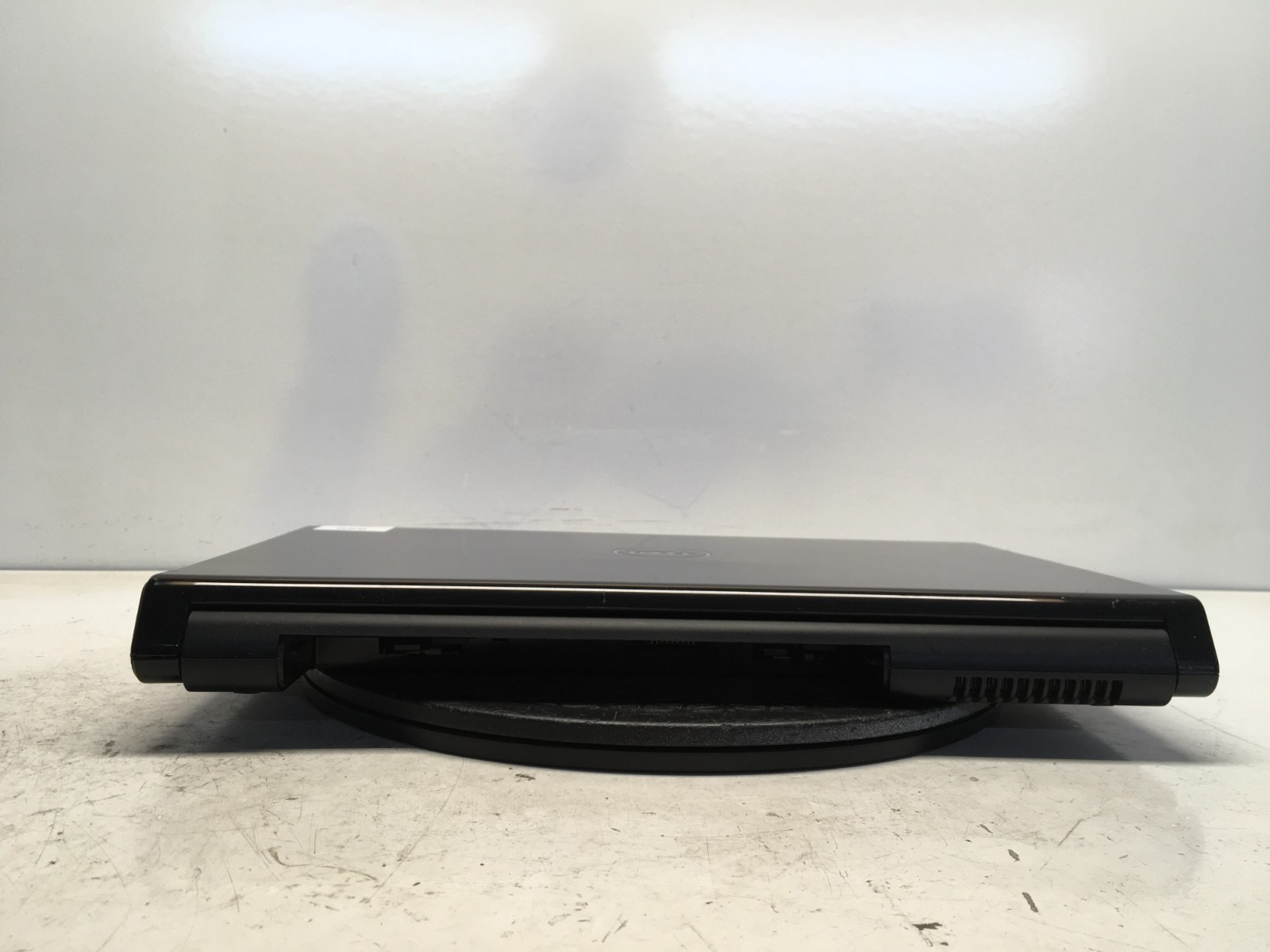 Dell Studio 1555 Intel Core 2 Duo T6500 2.1GHz 4 GB NO HDD