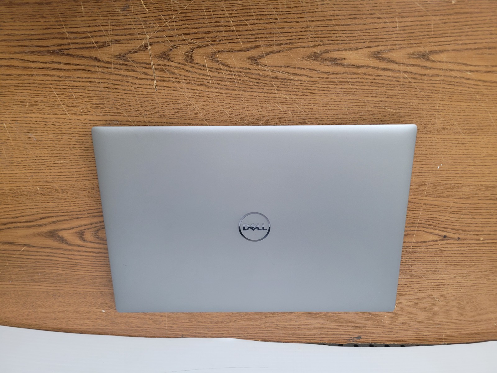 Dell Precision 5690 16″ Ultra 9 185H 64GB 2TB – Very Good