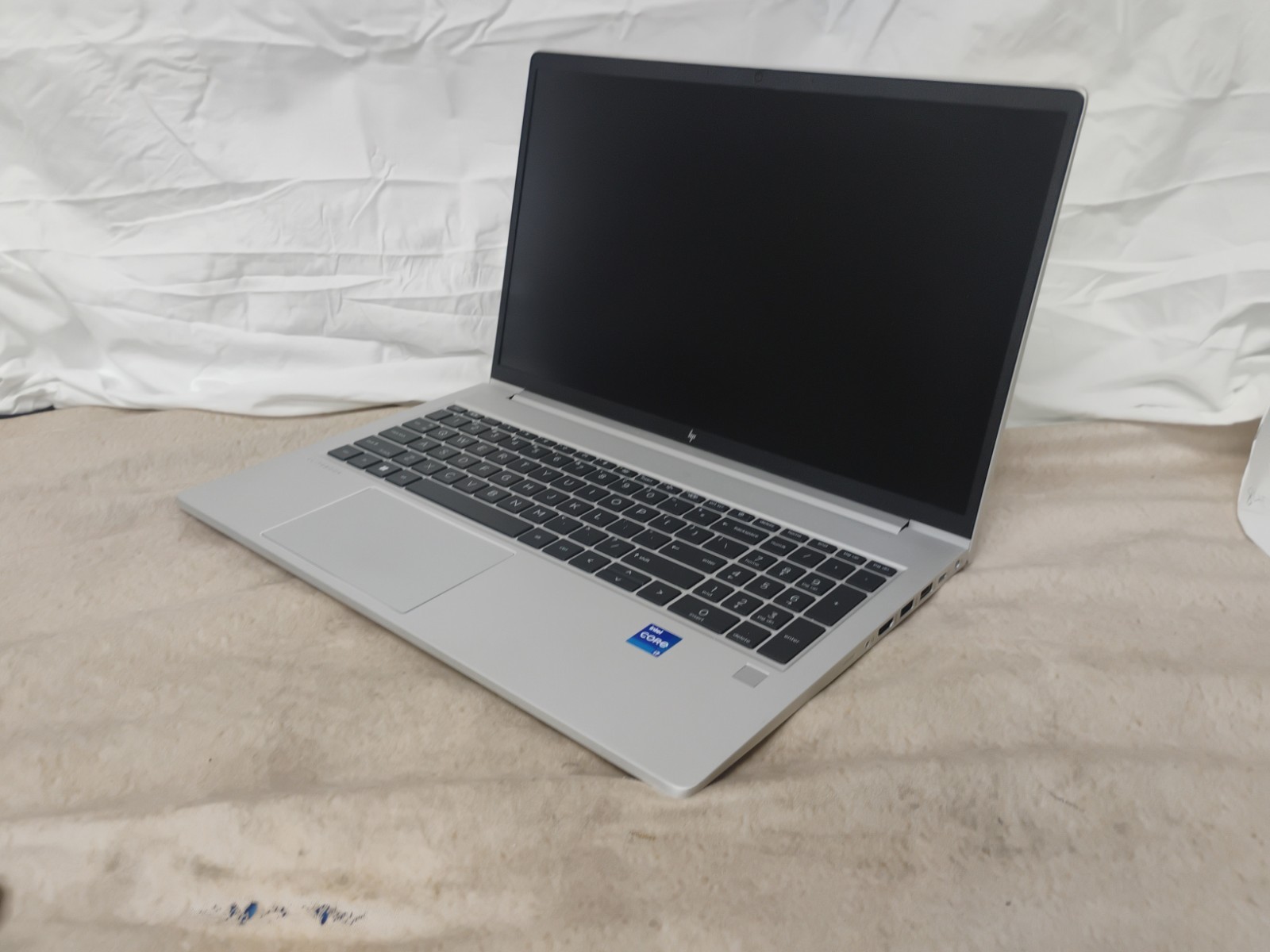 EliteBook 650 G9, i7-12th Gen, 16gb Ram, 256gb SSD, 10 Key, Win 11