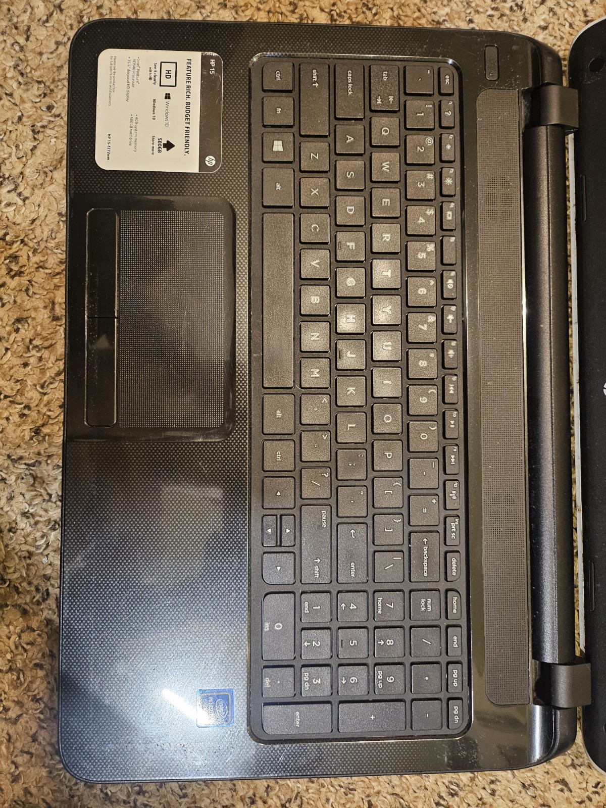 HP Laptop 15-f272wm 15.6″ pentium n3450 4GB RAM 500GB HDD W10 with charger