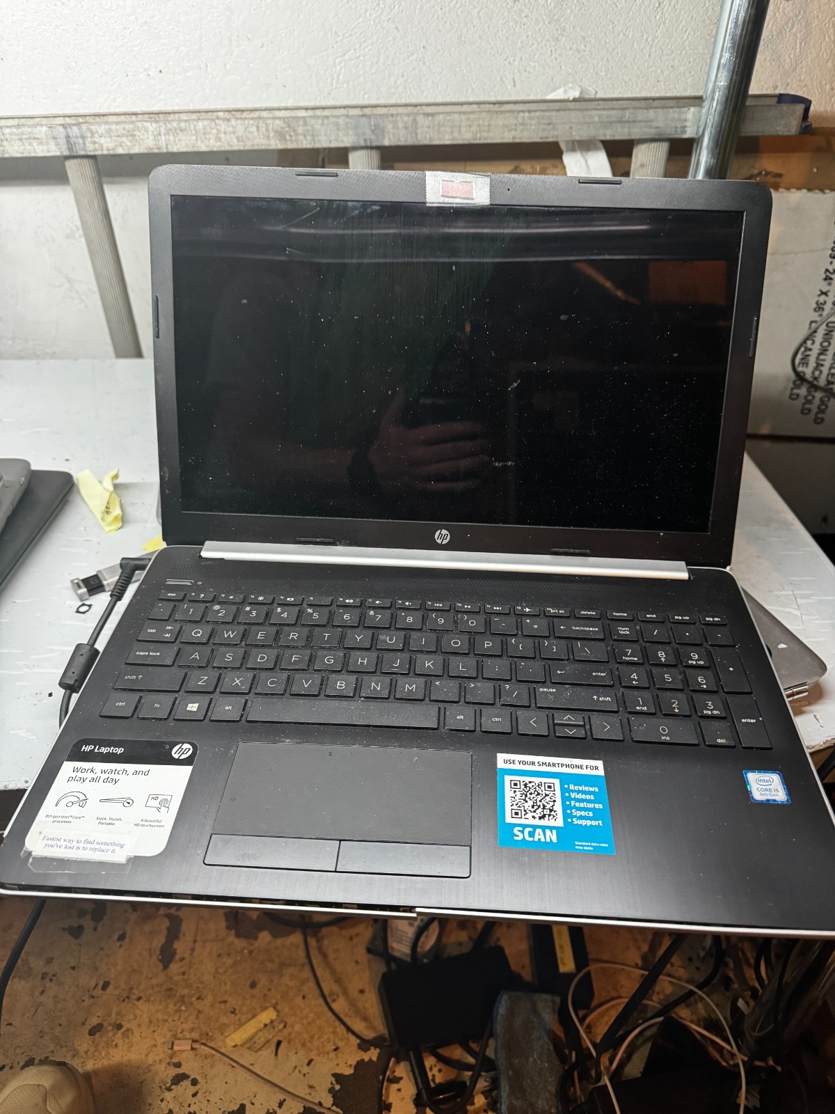 HP 15-da0014dx Intel Core i5 8th Gen Laptop for Parts/Repair #5765