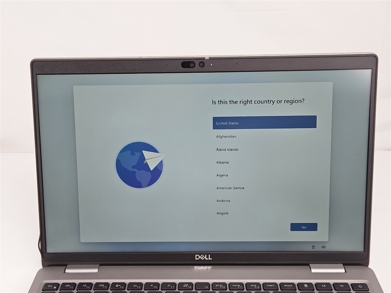 Dell Latitude 5540 i7-1370P 32GB RAM 1TB SSD 15.6″