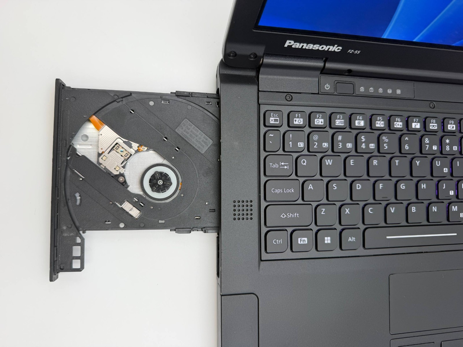 Panasonic Toughbook FZ-55 Touchscreen i5-8365 16GB 1TB SSD Win11pro DVD/LTE/dGPS