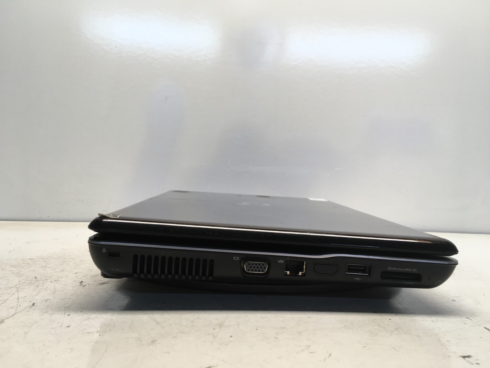 Compaq Presario CQ61 AMD Athlon II Dual-Core M300 2000MHz 3 GB NO HDD READ