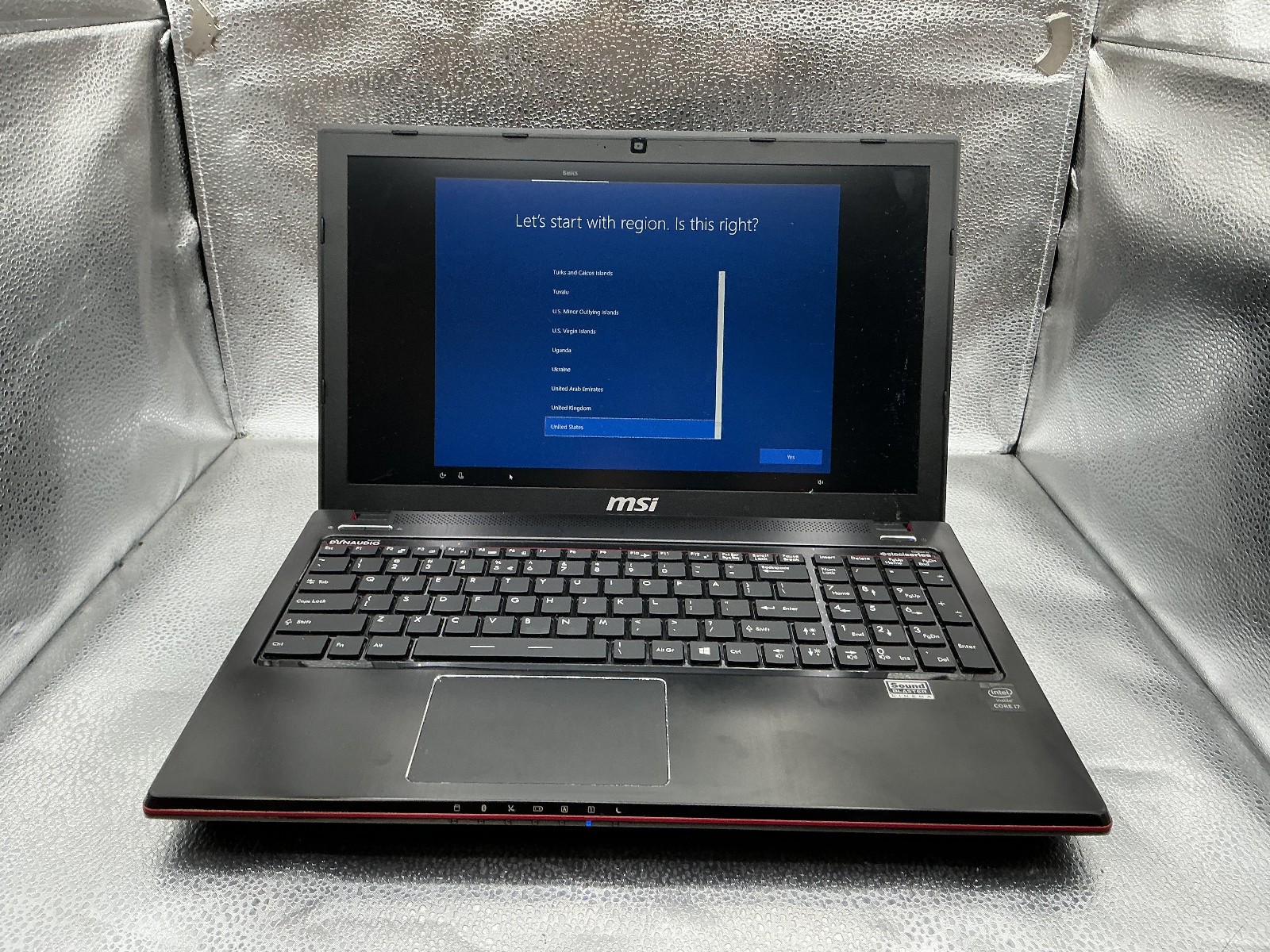 MSI GE 60 2PE APACHE PRO, i7-47 10HQ @ 2.5GHz, 16GB, 500G SSD, GTX 860M, Win 10.