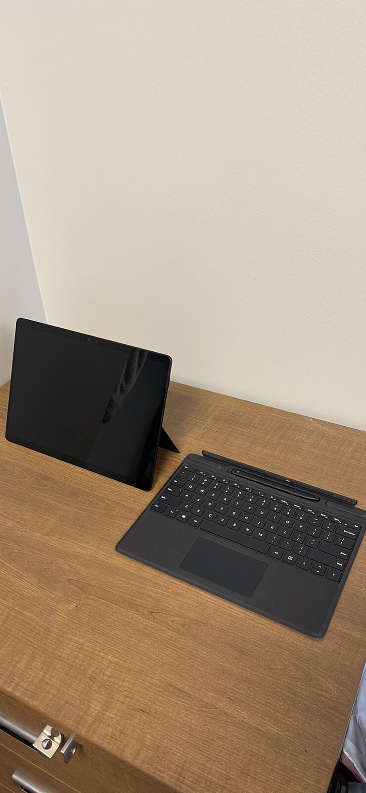 Microsoft Surface Pro X 13 inch (256GB, SQ2 , 1.80GHz, 16GB) Notebook/Laptop…