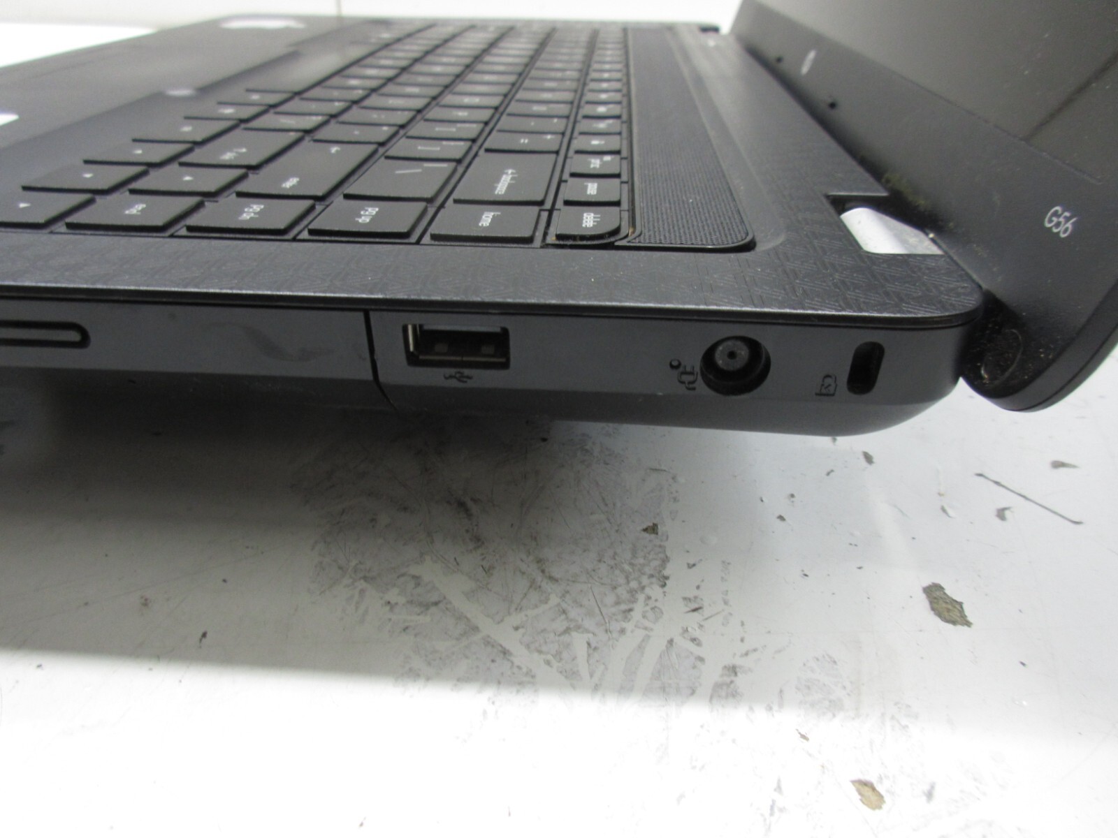 HP G56 Notebook AMD Athlon II P340 Dual-Core 2200MHz 3GB NO HDD